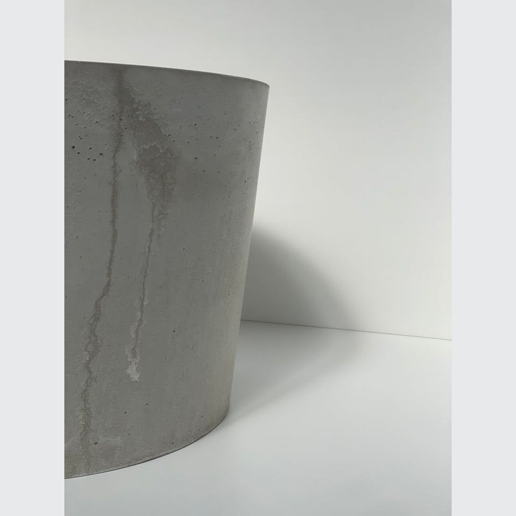 Concrete Republic Kurva Jr Concrete Bath gallery detail image