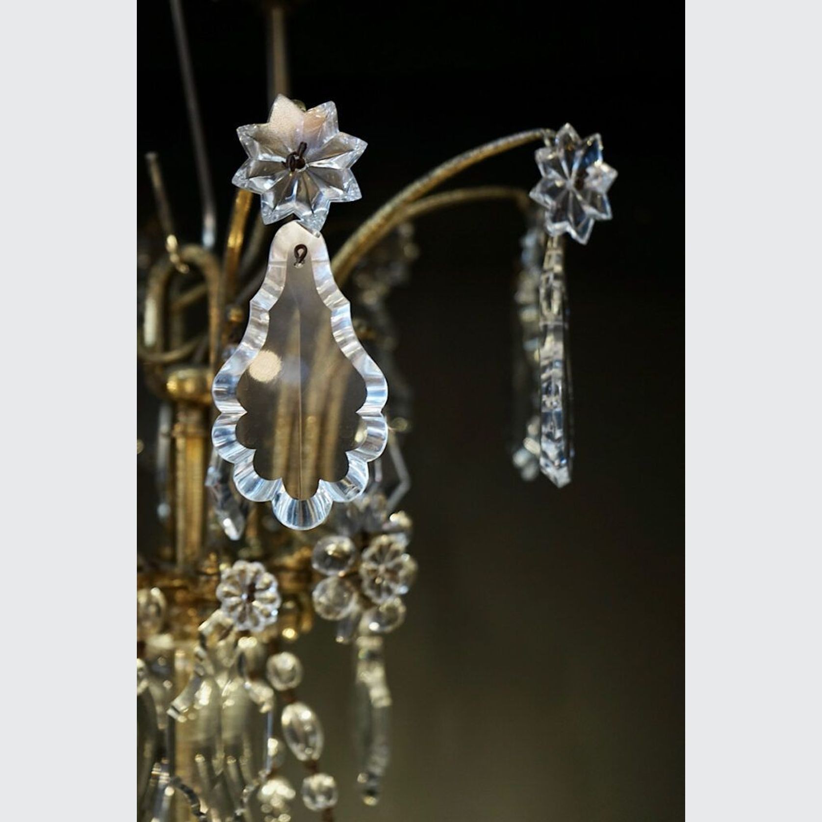 Large Antique French Chandelier gallery detail image