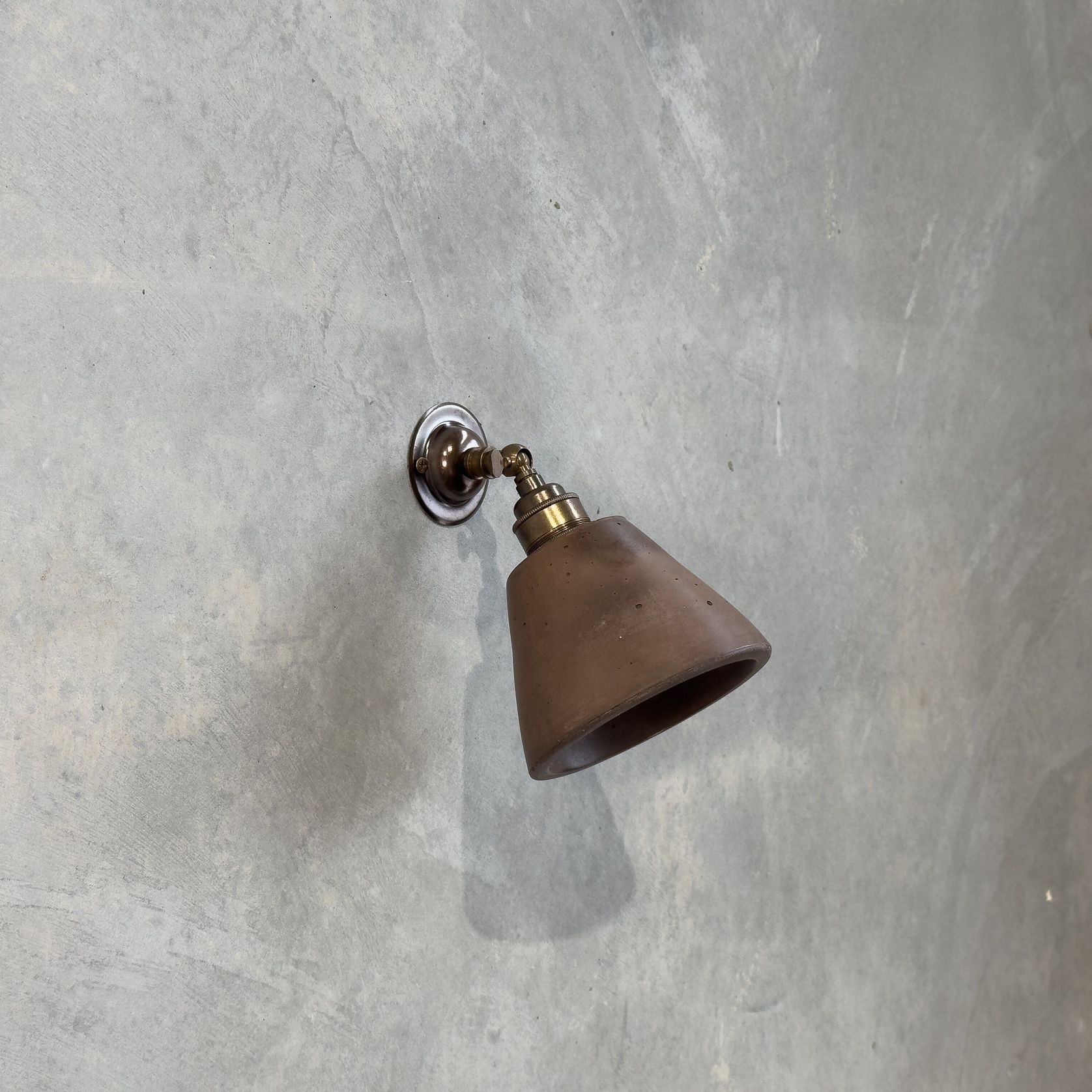 Mod Wall Light with Knuckle gallery detail image