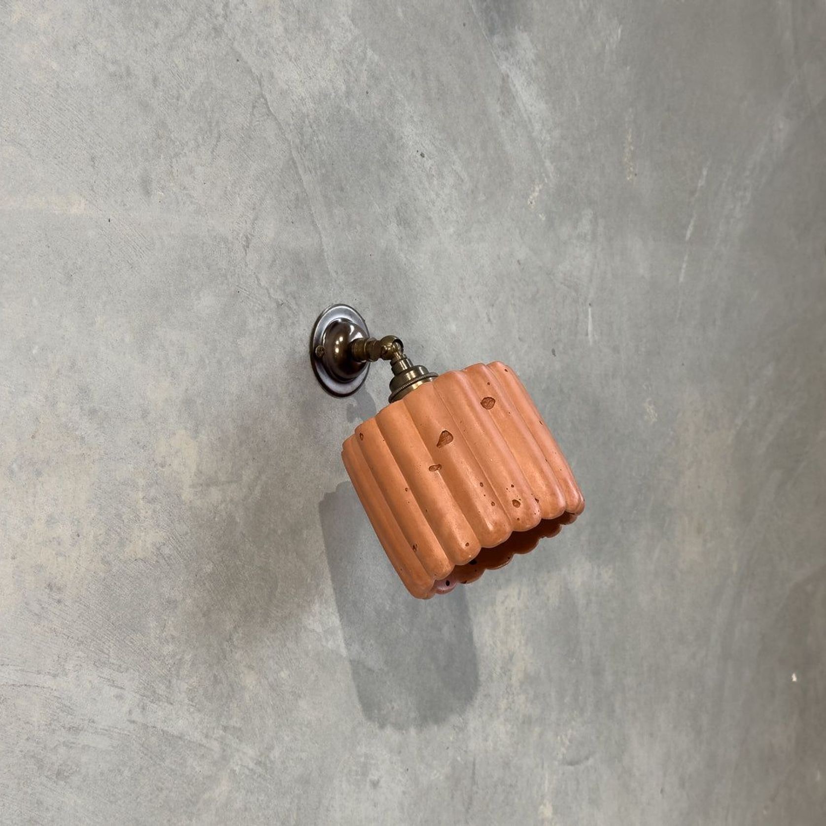 Small Fluted Wall Light with Knuckle gallery detail image