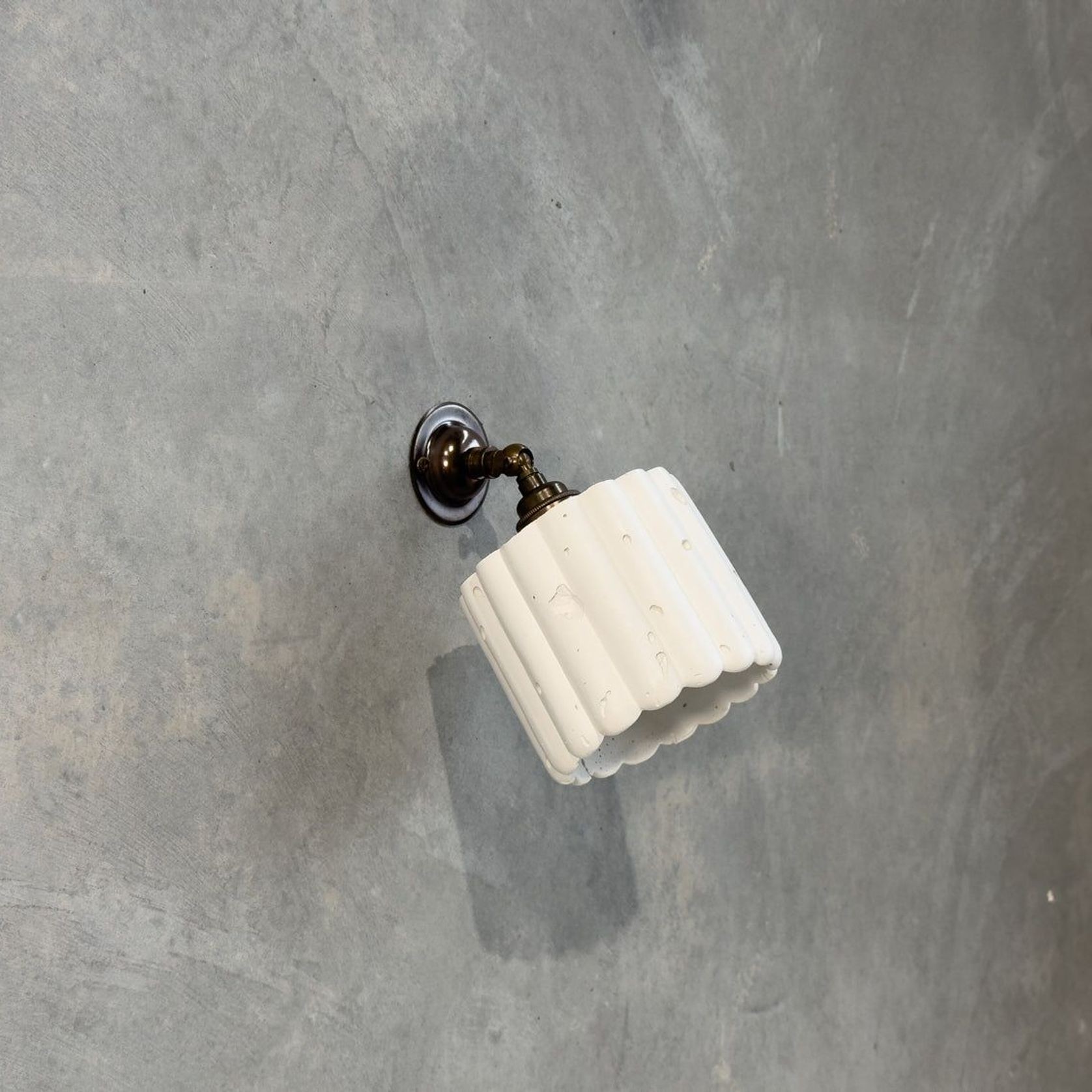 Small Fluted Wall Light with Knuckle gallery detail image