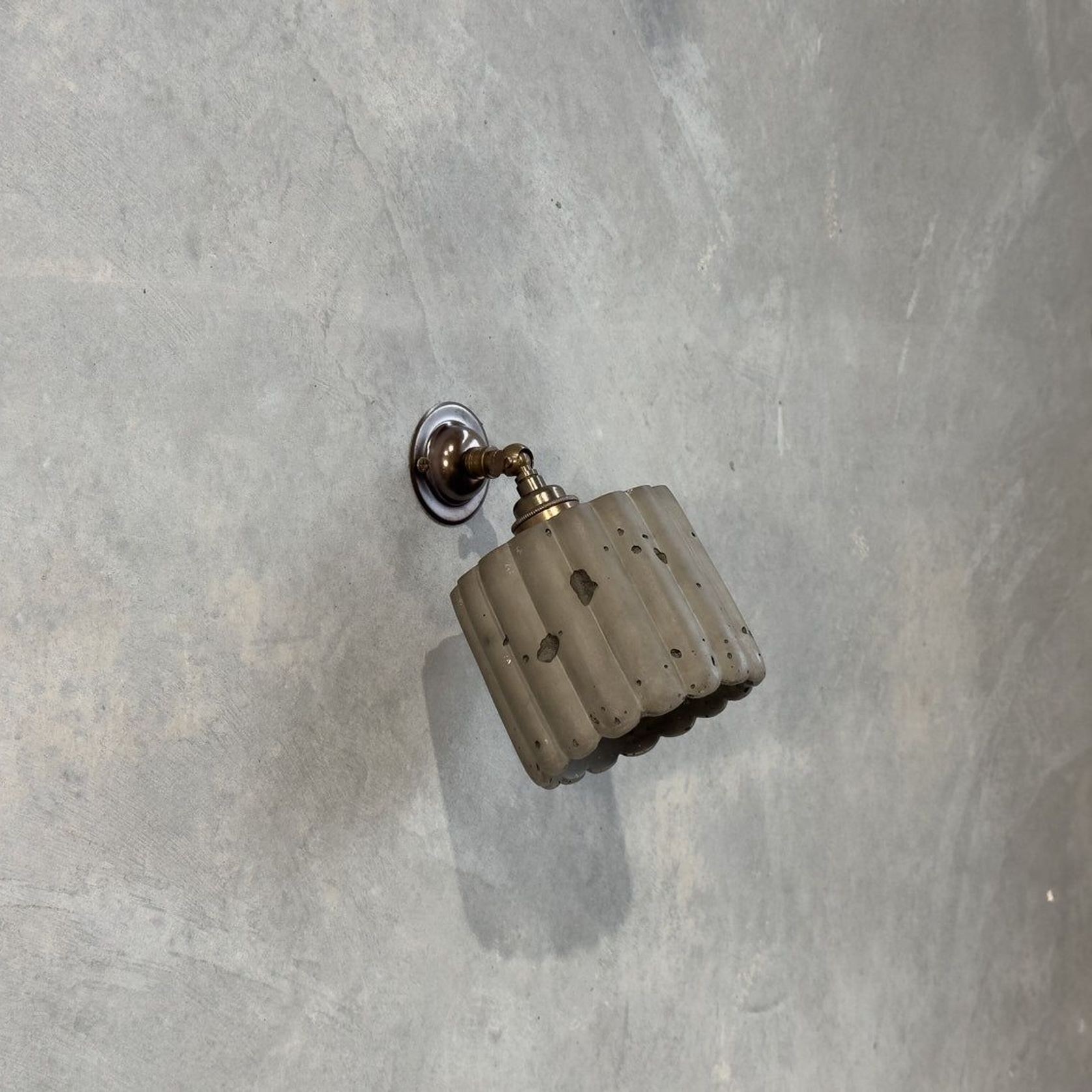 Small Fluted Wall Light with Knuckle gallery detail image