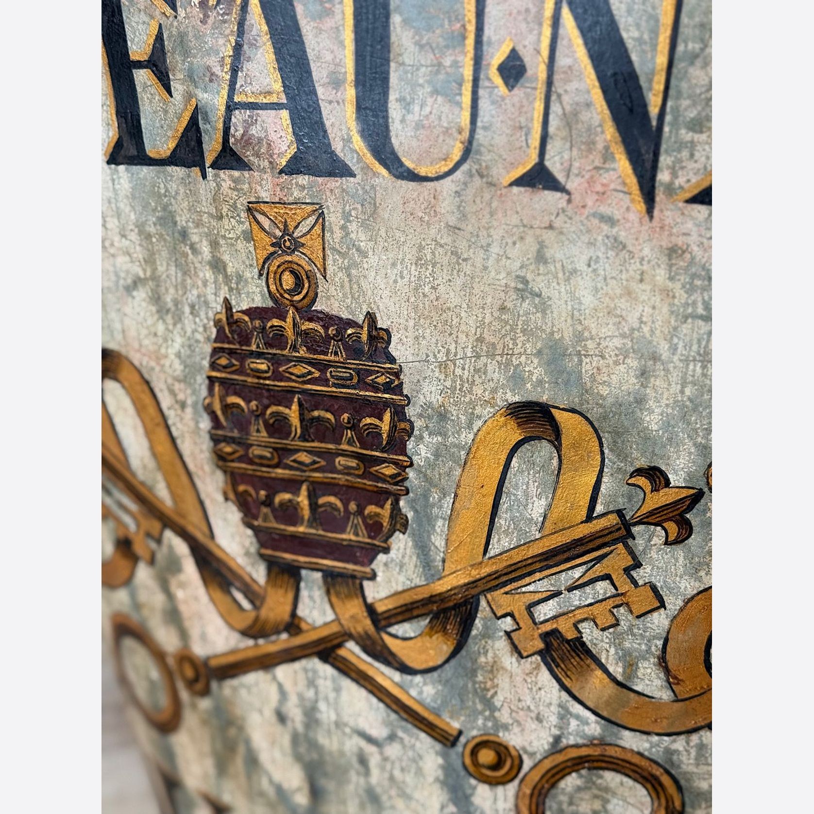 Chateauneuf Wine Harvesting Hod gallery detail image