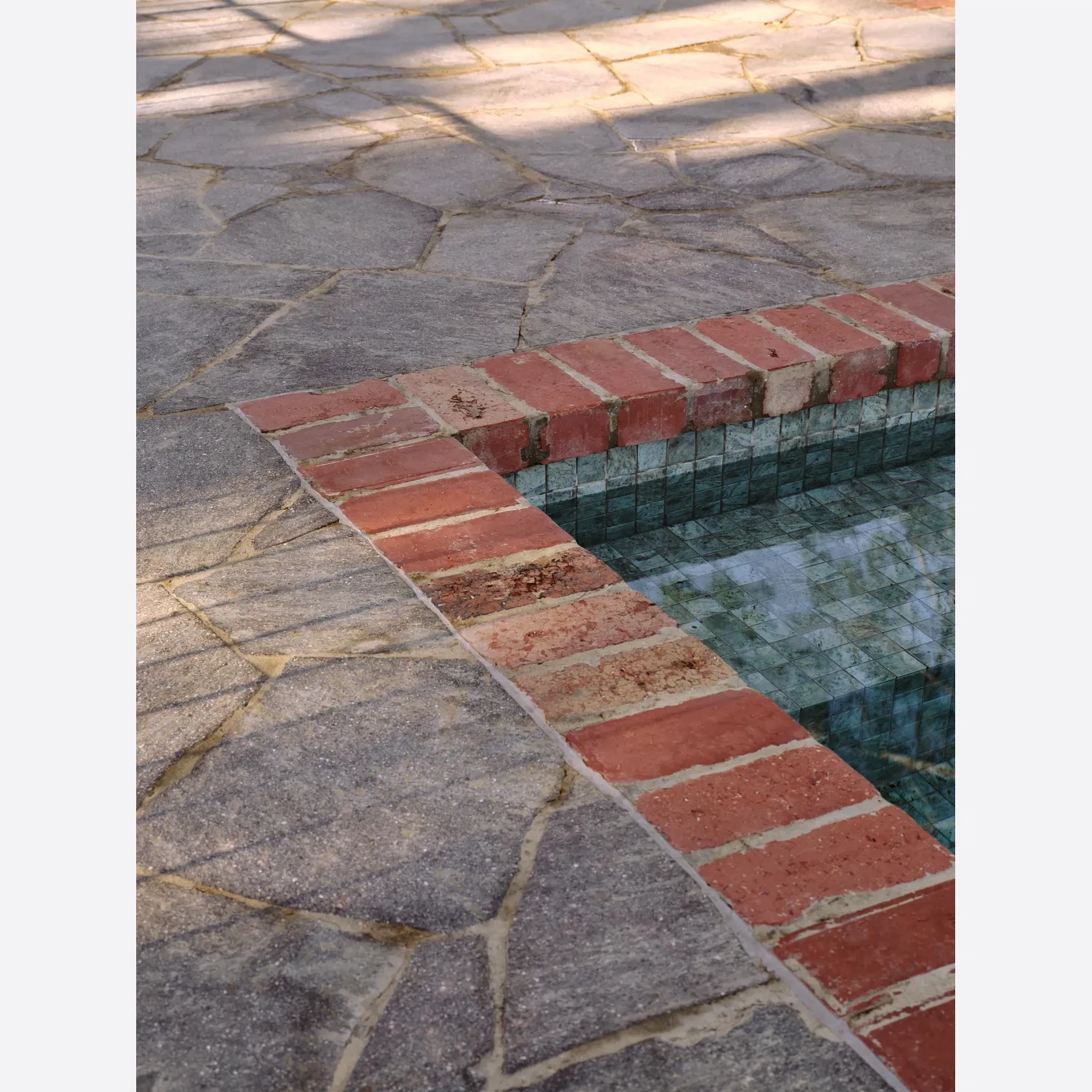 Italian Porphyry Crazy Paving gallery detail image