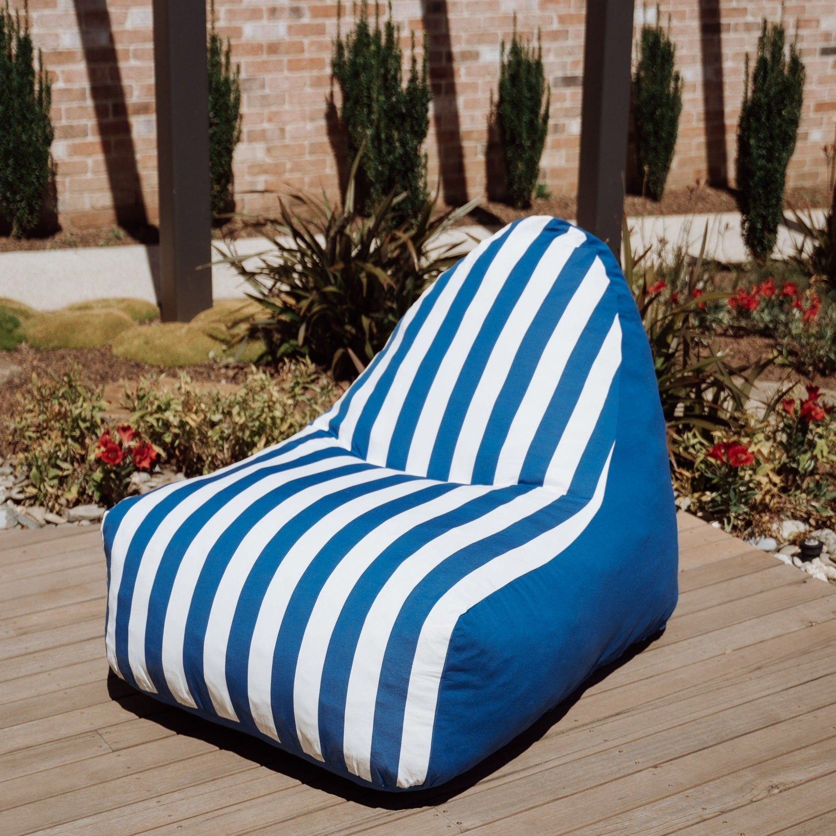 DreamPod® Outdoor Cruz - Ocean Blue Stripe gallery detail image