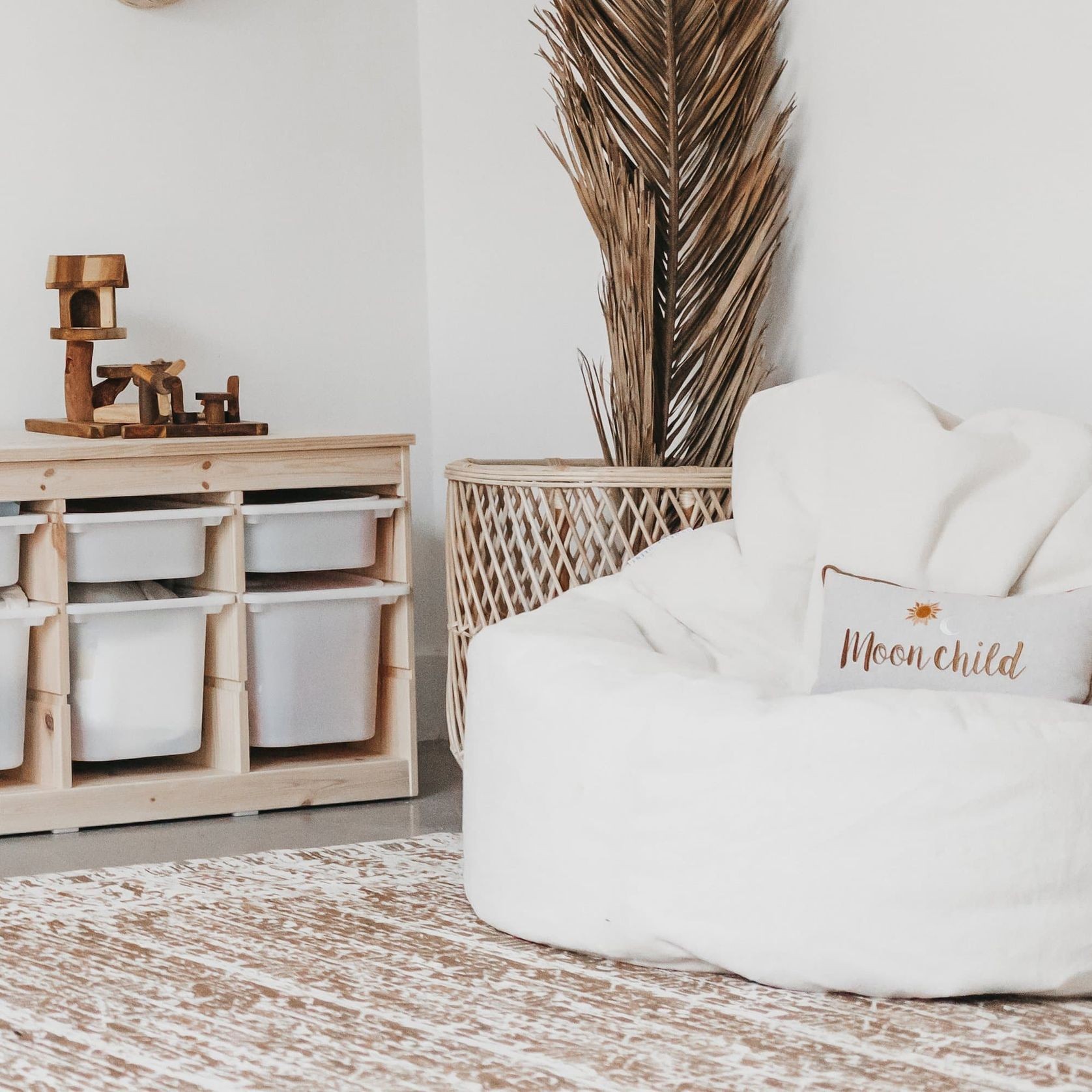 Plush Fur Lounger Bean Bag Chair - Cream gallery detail image