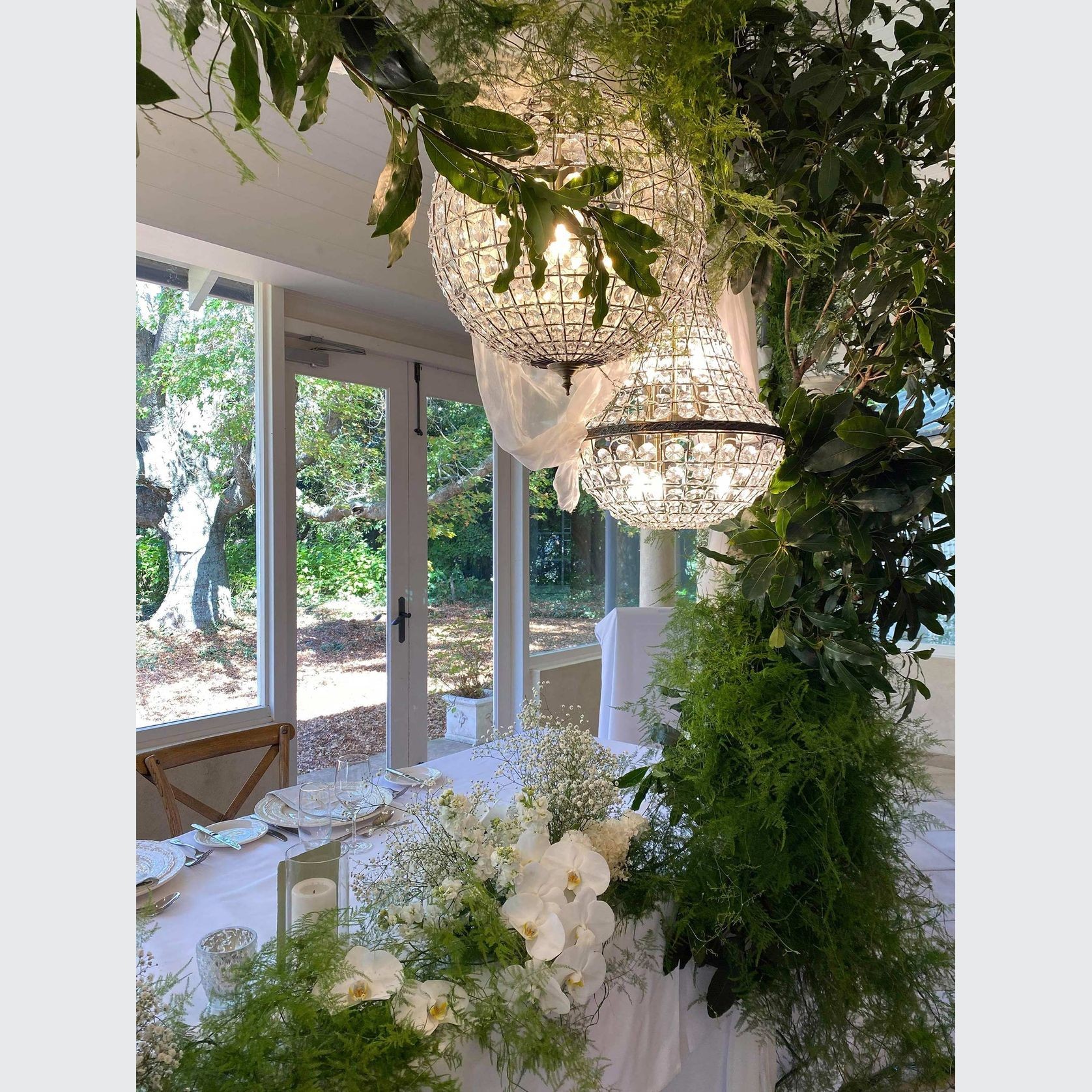 Palace Empire Chandelier - Antique Brass gallery detail image