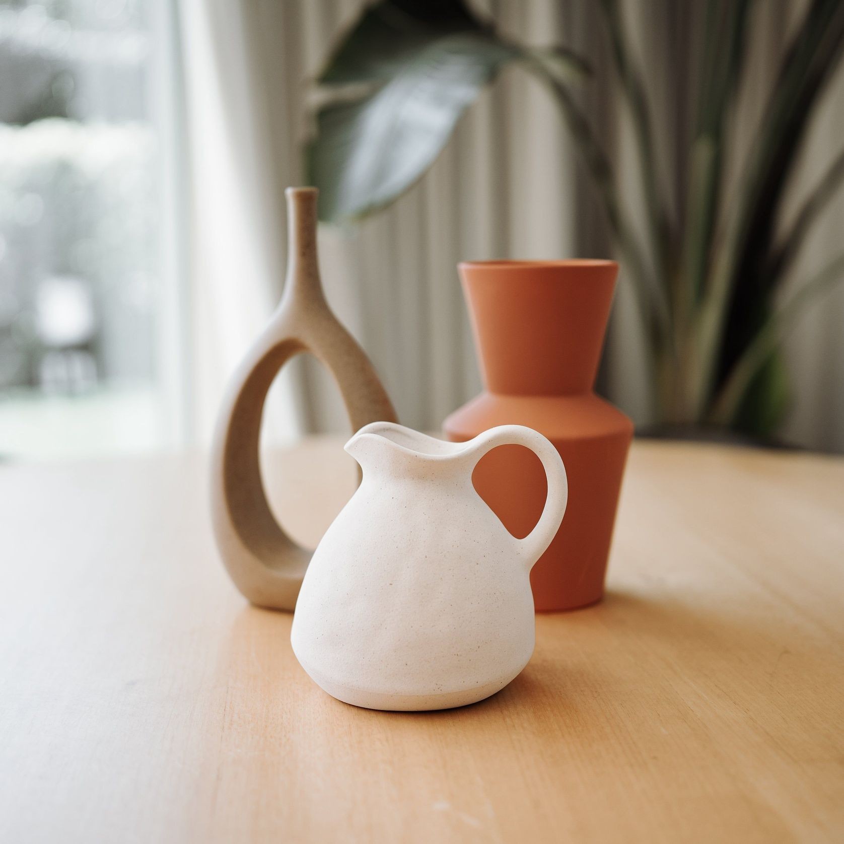Holly | Ceramic Vessel gallery detail image