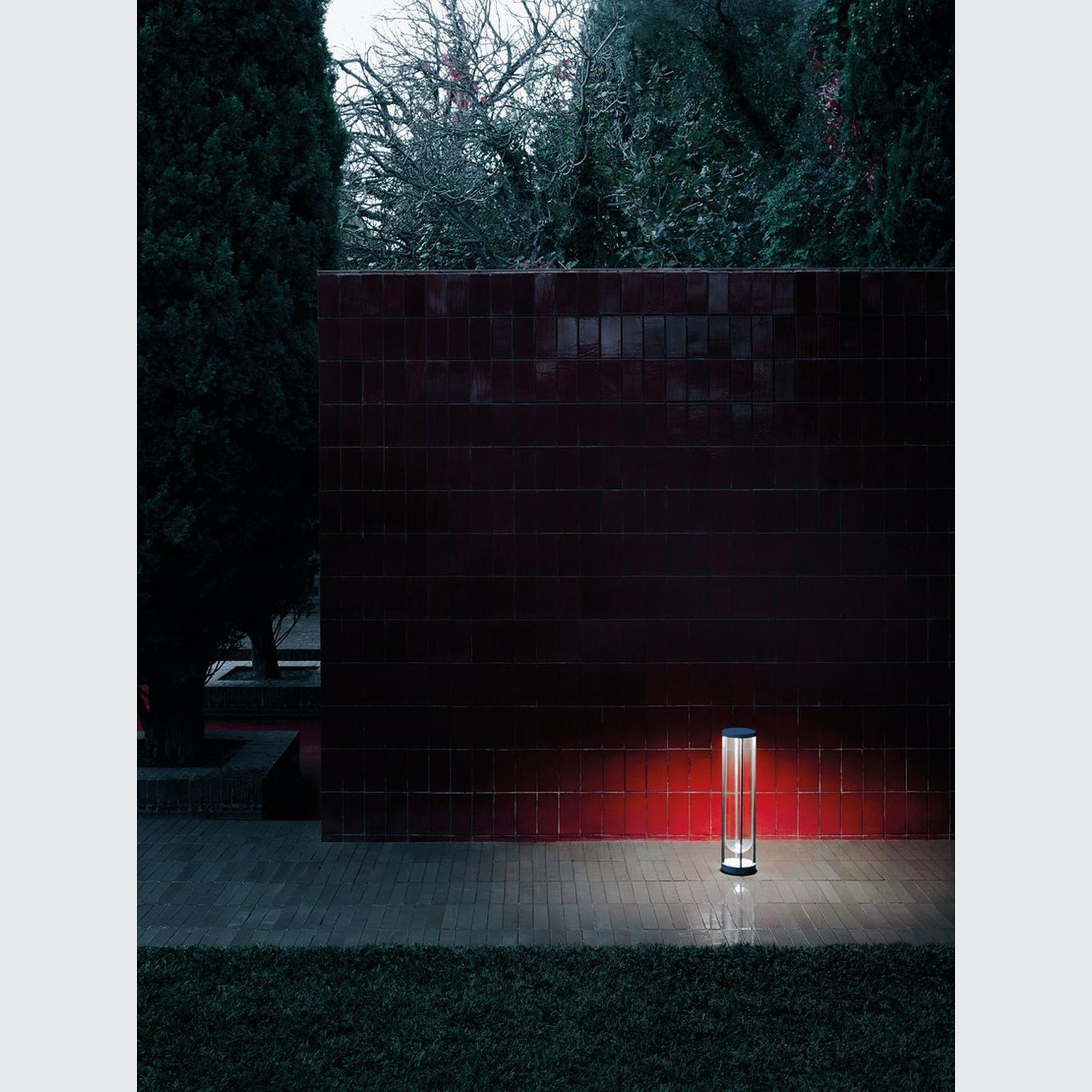 In Vitro Outdoor Bollard by Flos Architectural gallery detail image