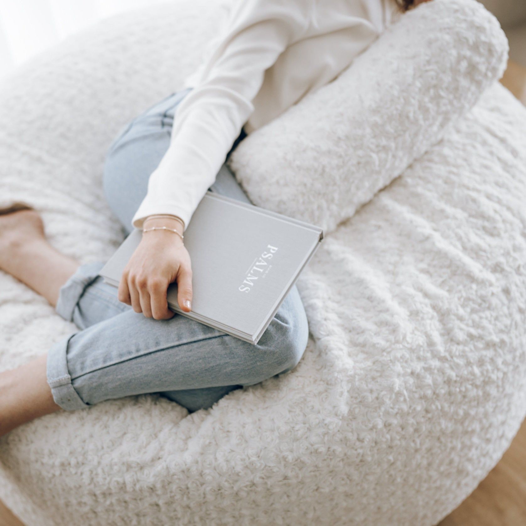 DreamPod® Beanbag - White gallery detail image