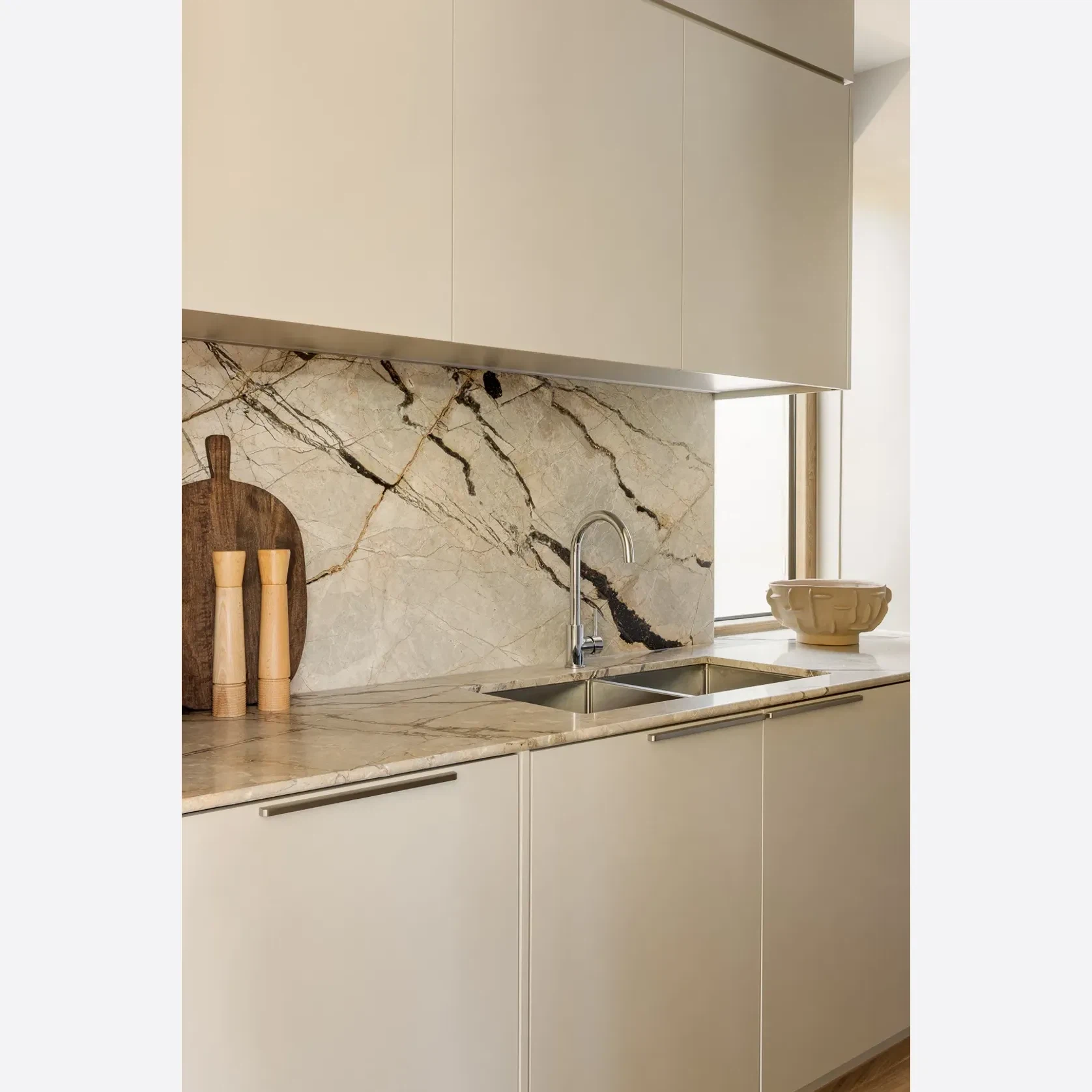 Silver Root Marble Benchtop gallery detail image