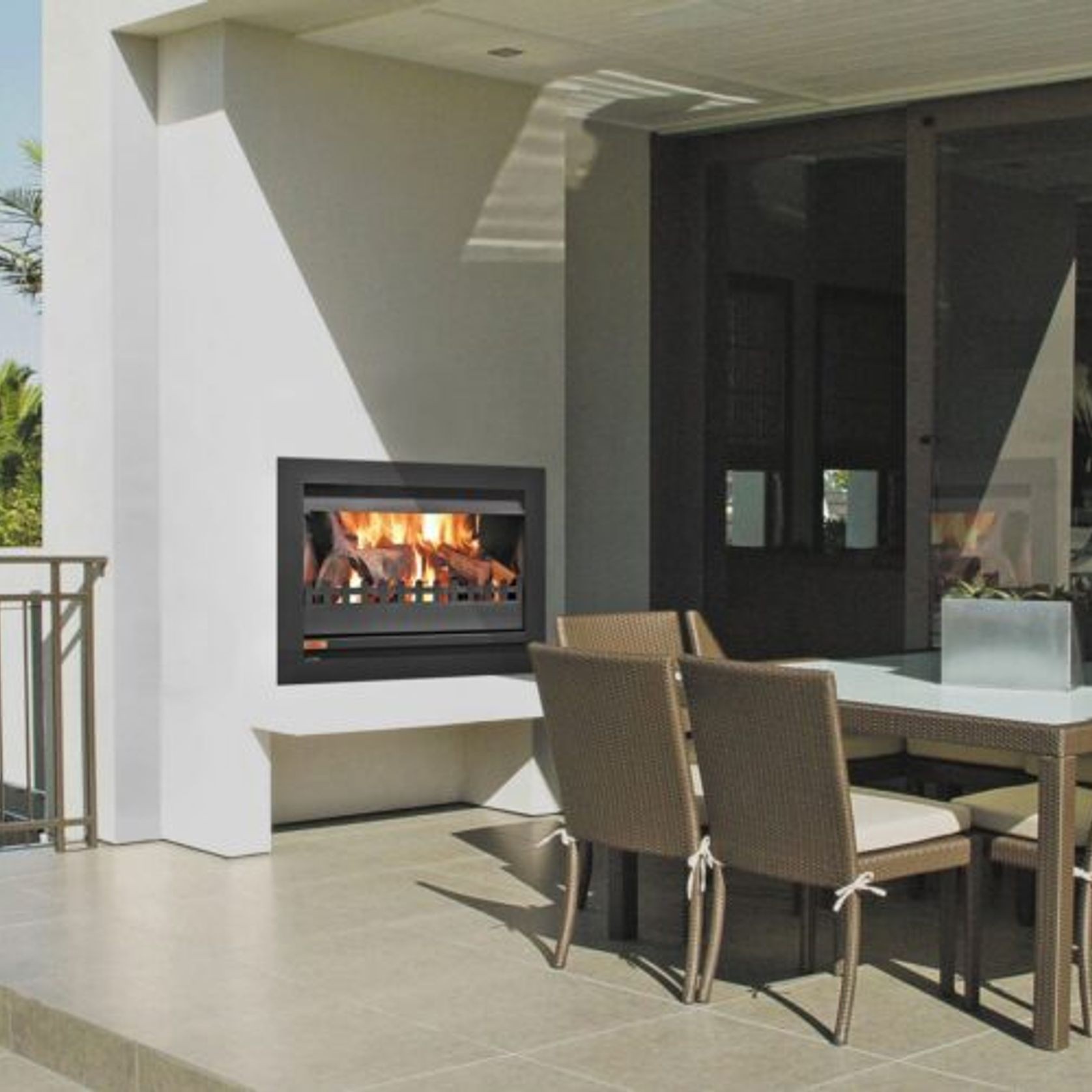 Universal Outdoor Wood Fire gallery detail image