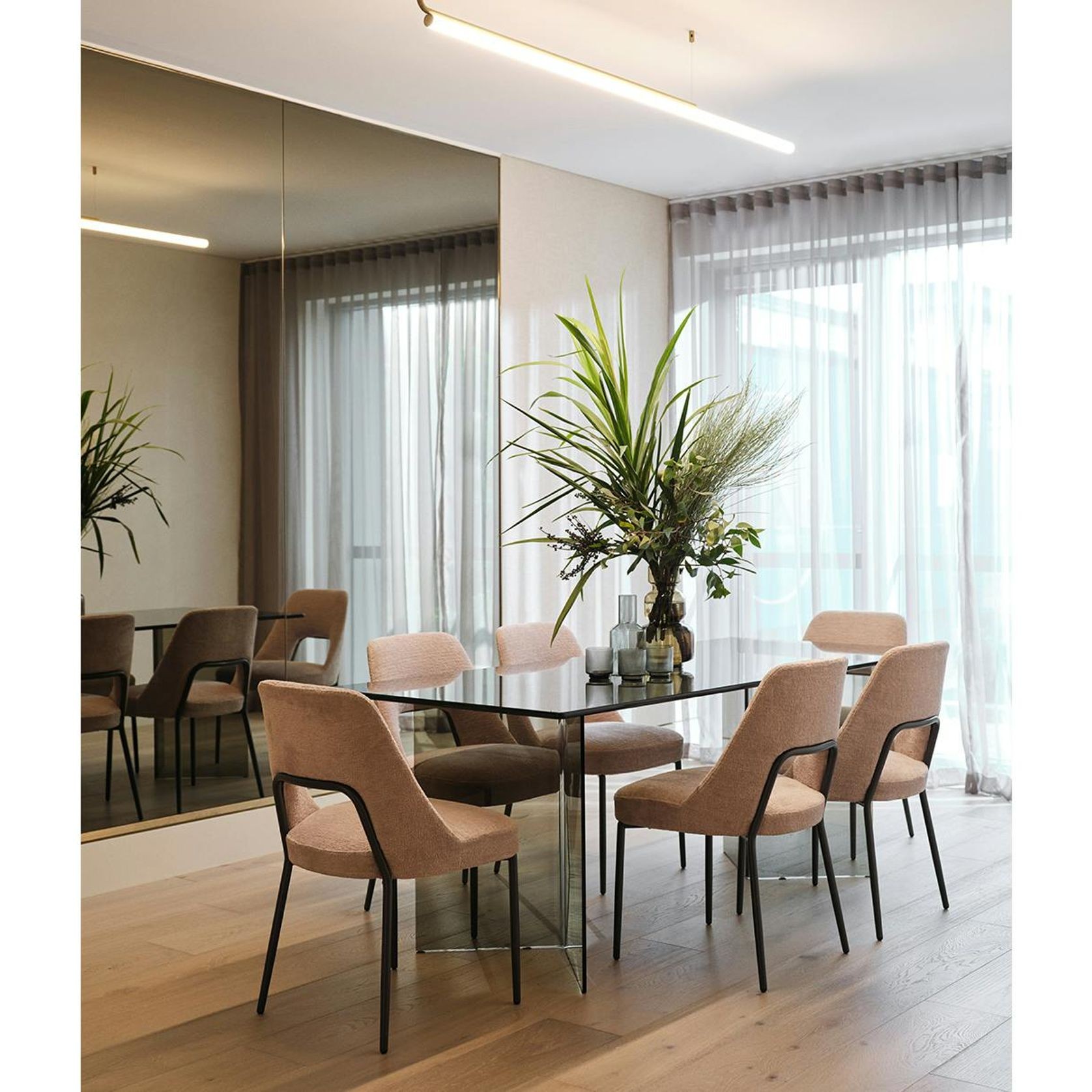 Joyce Dining Chair By Flexform gallery detail image