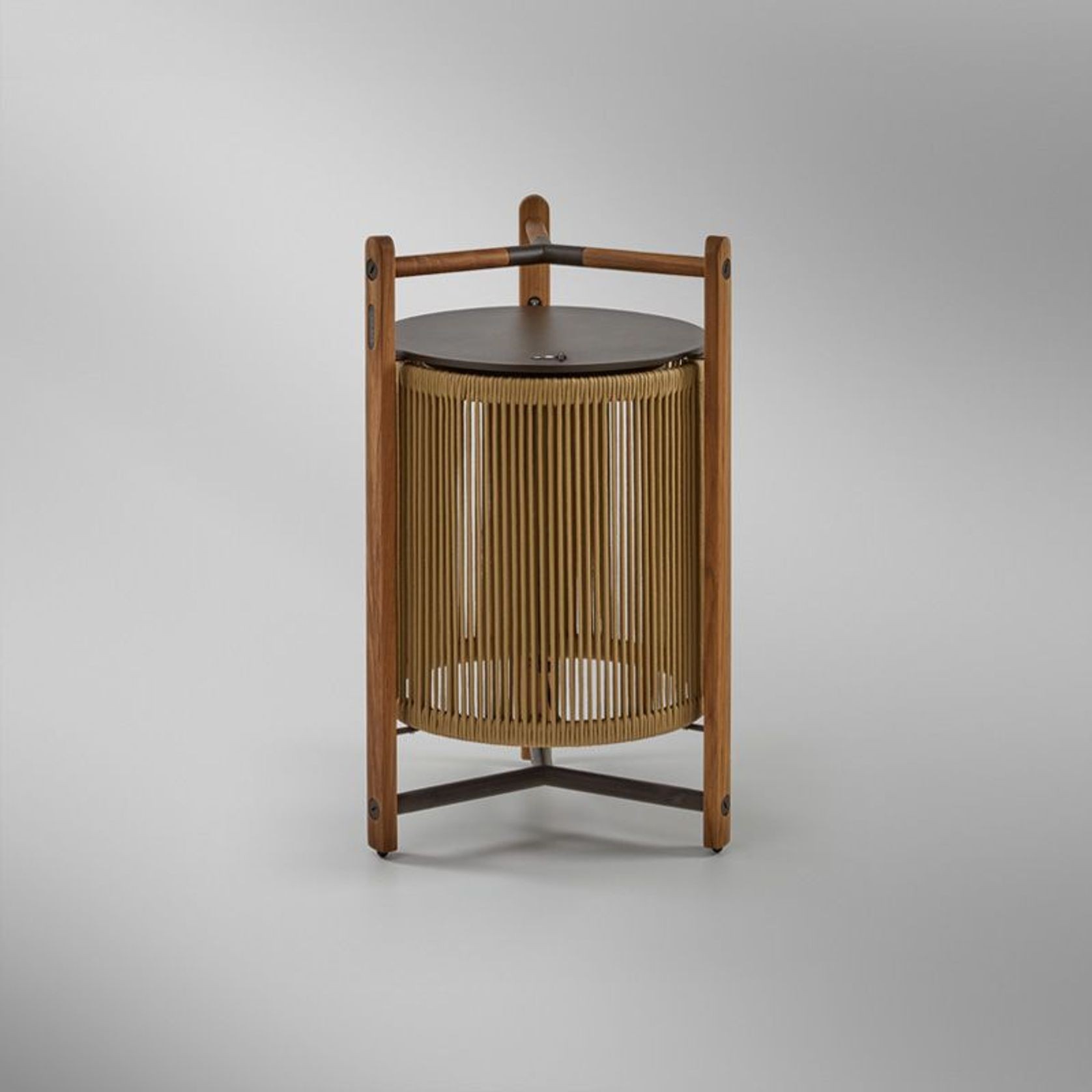 Kando P/76/R Outdoor Lamp gallery detail image