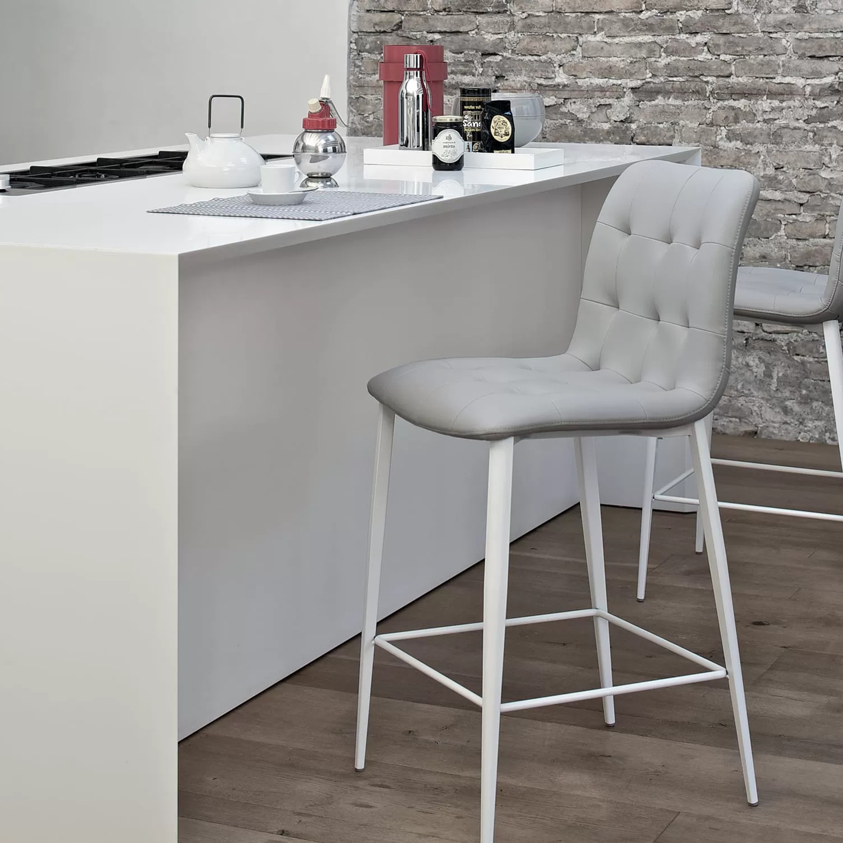 Kuga Barstool gallery detail image