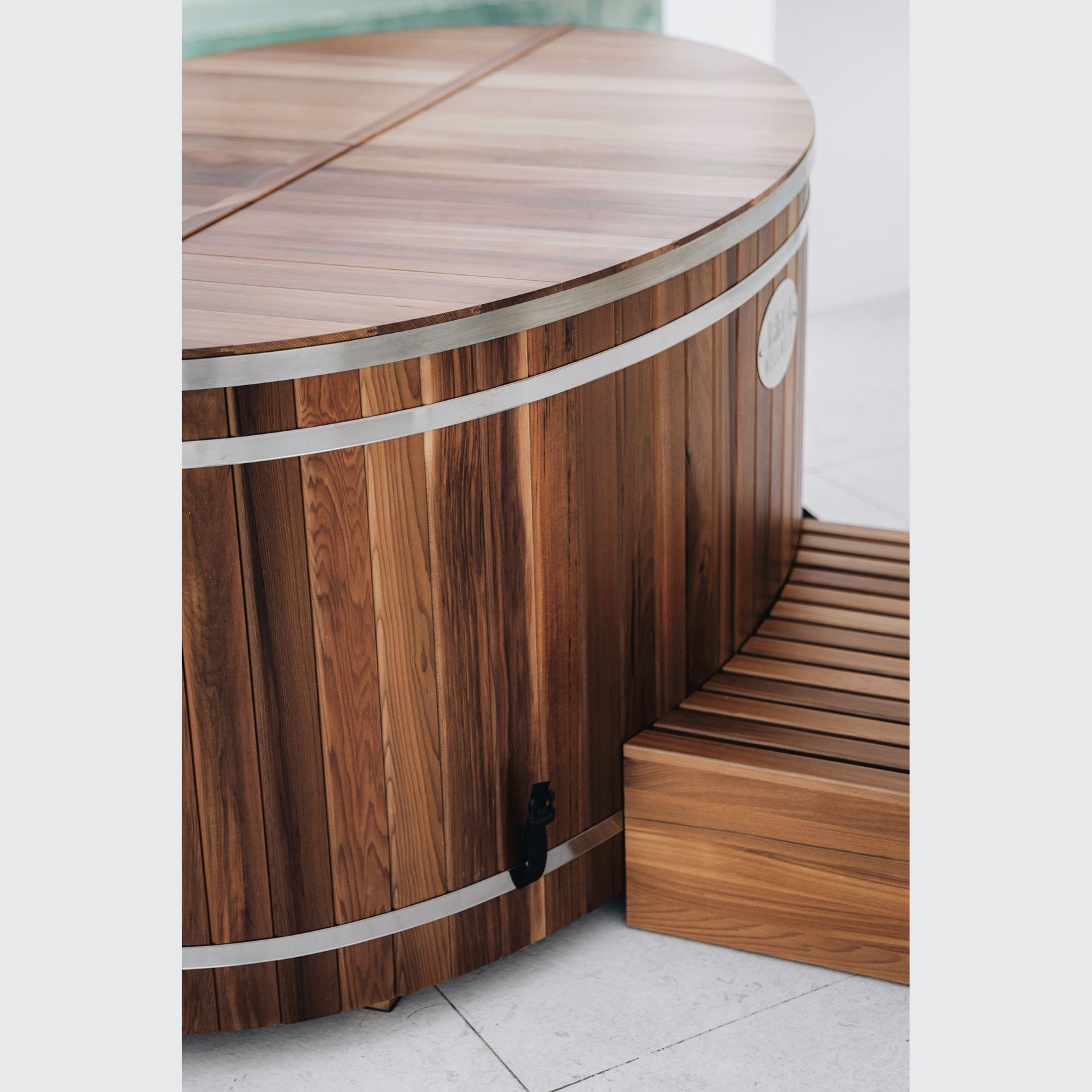 ‍Kiva Energise™ v2.0 Premium Cedar 2 Person Ice Bath gallery detail image
