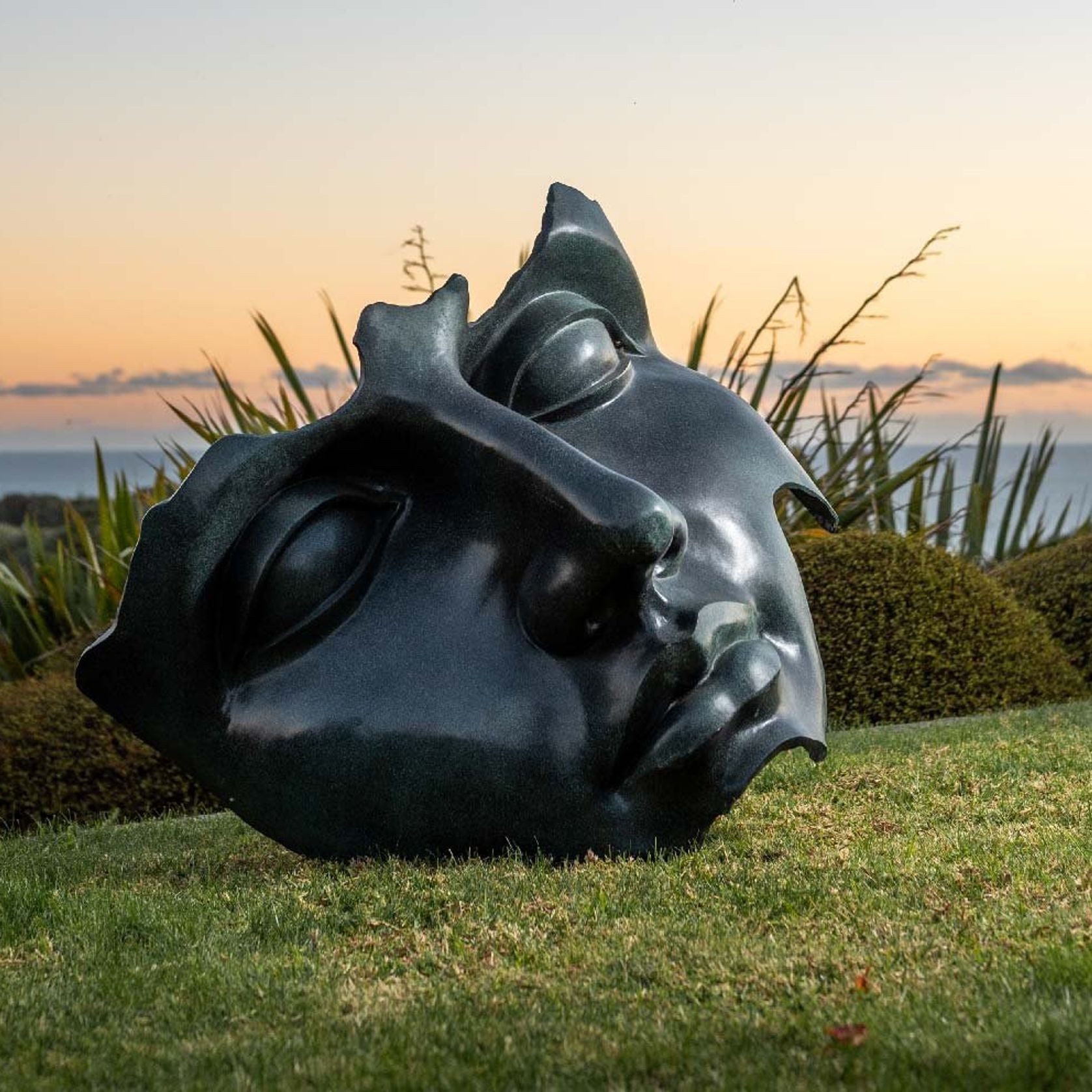 Large Face by Bespoke Sculpture gallery detail image