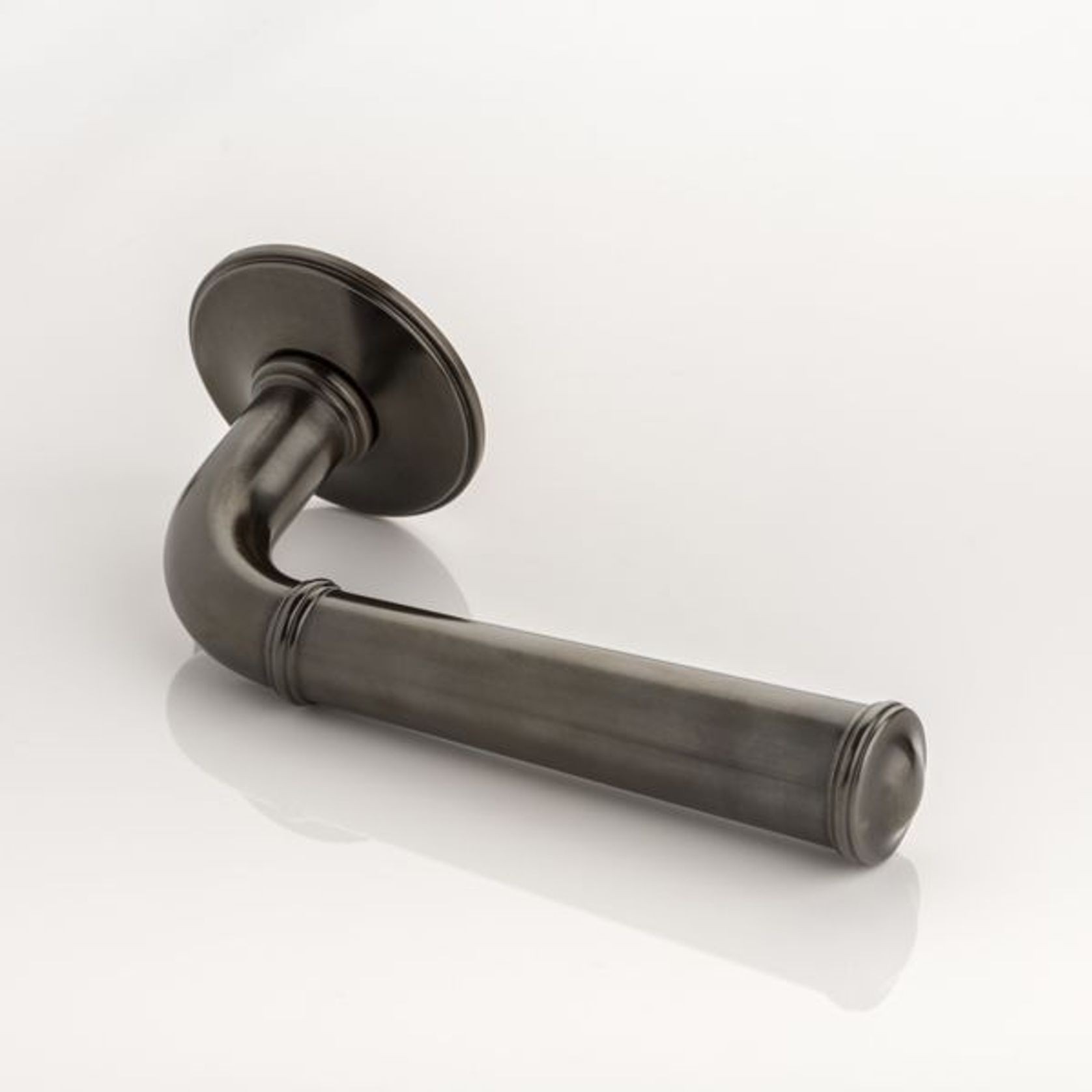Joseph Giles - Darlington I Solid Brass Door Lever Handle With Traditional Rose gallery detail image