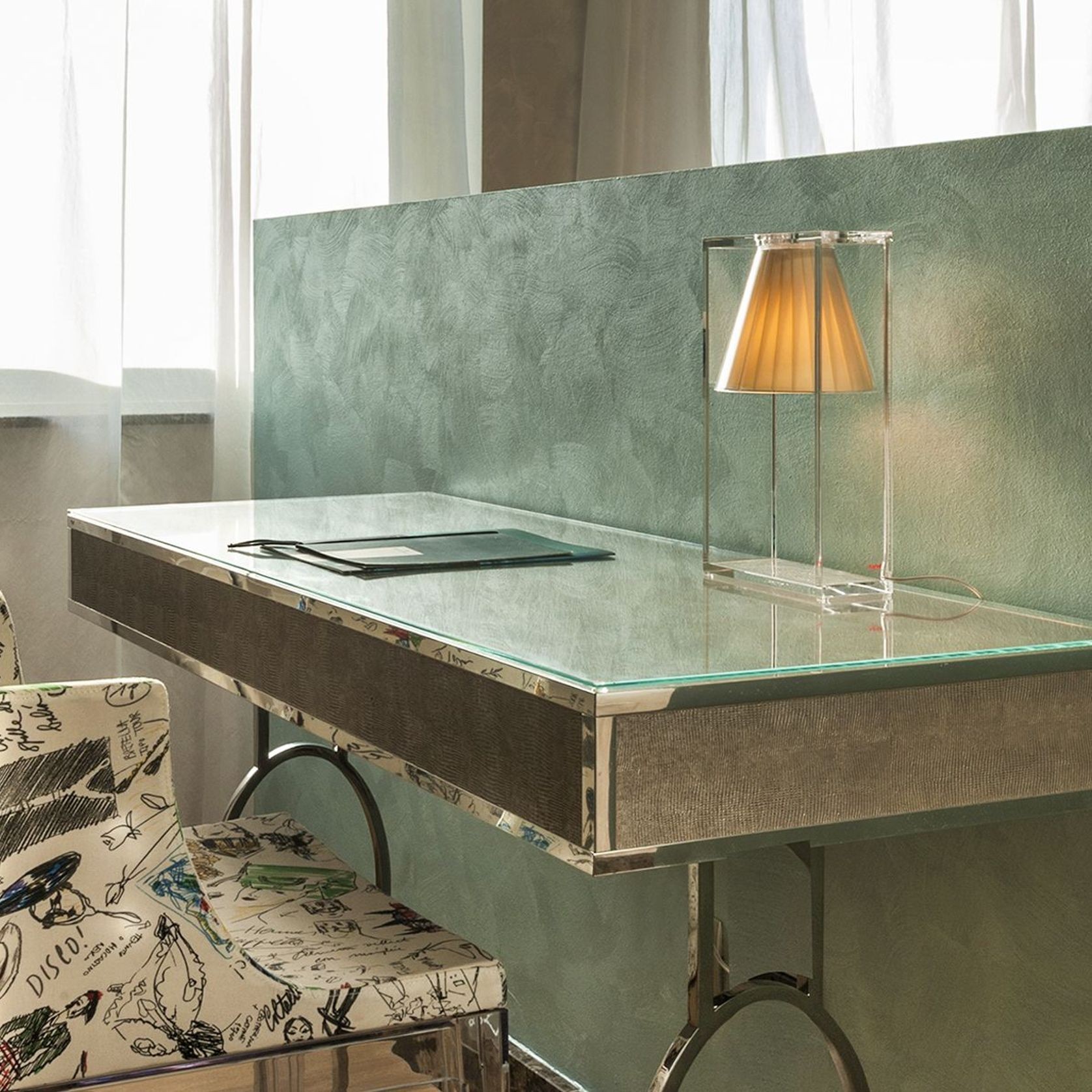 Light-Air Table Lamp gallery detail image
