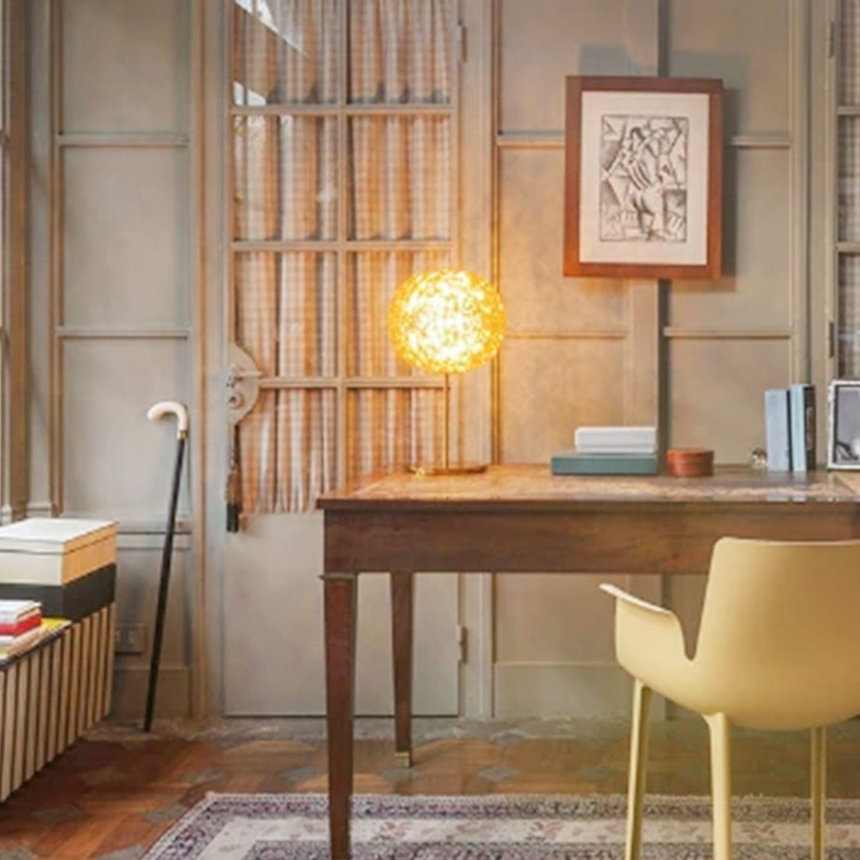 Planet Large Table Lamp gallery detail image