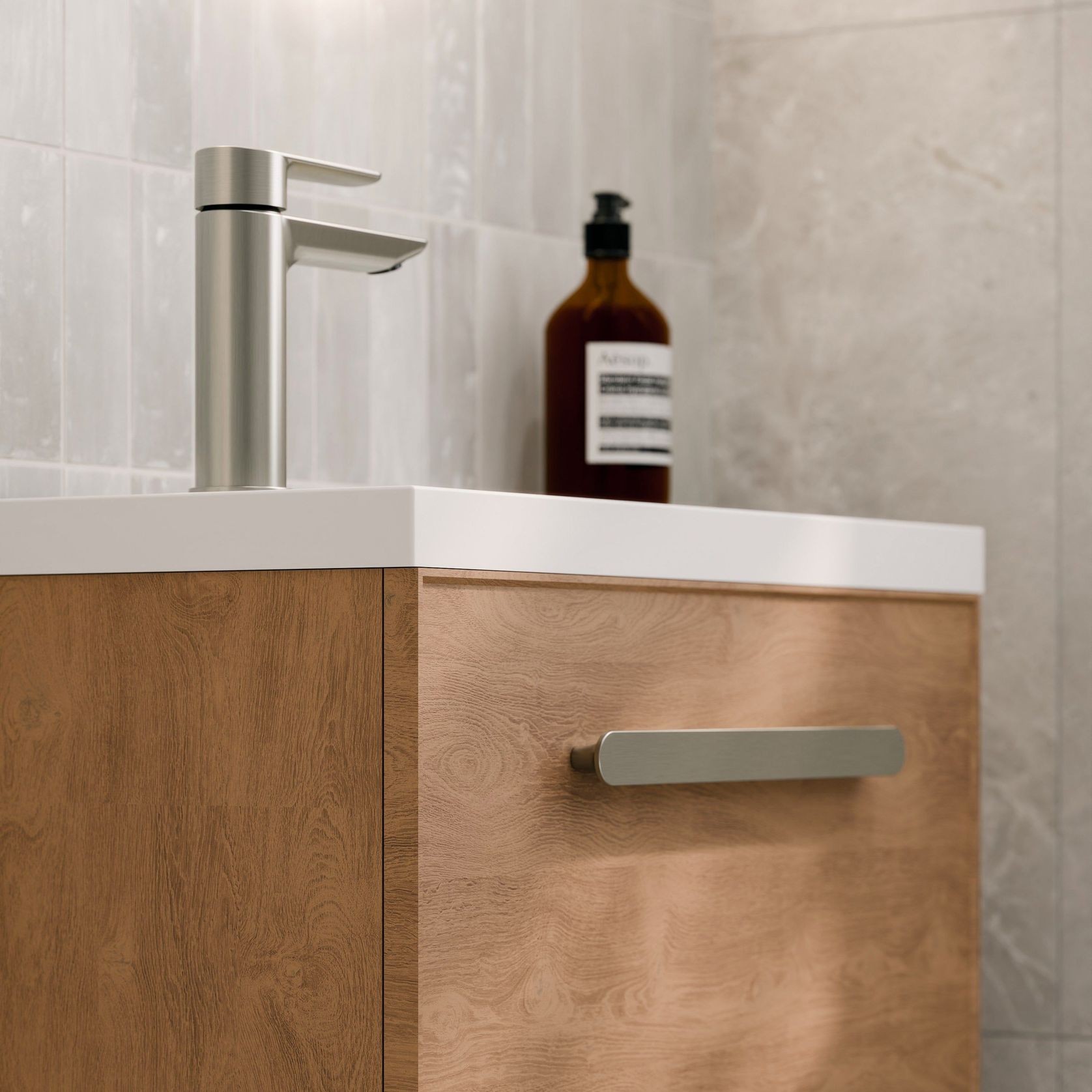 Lineare 450 WC Vanity | Floorstanding gallery detail image