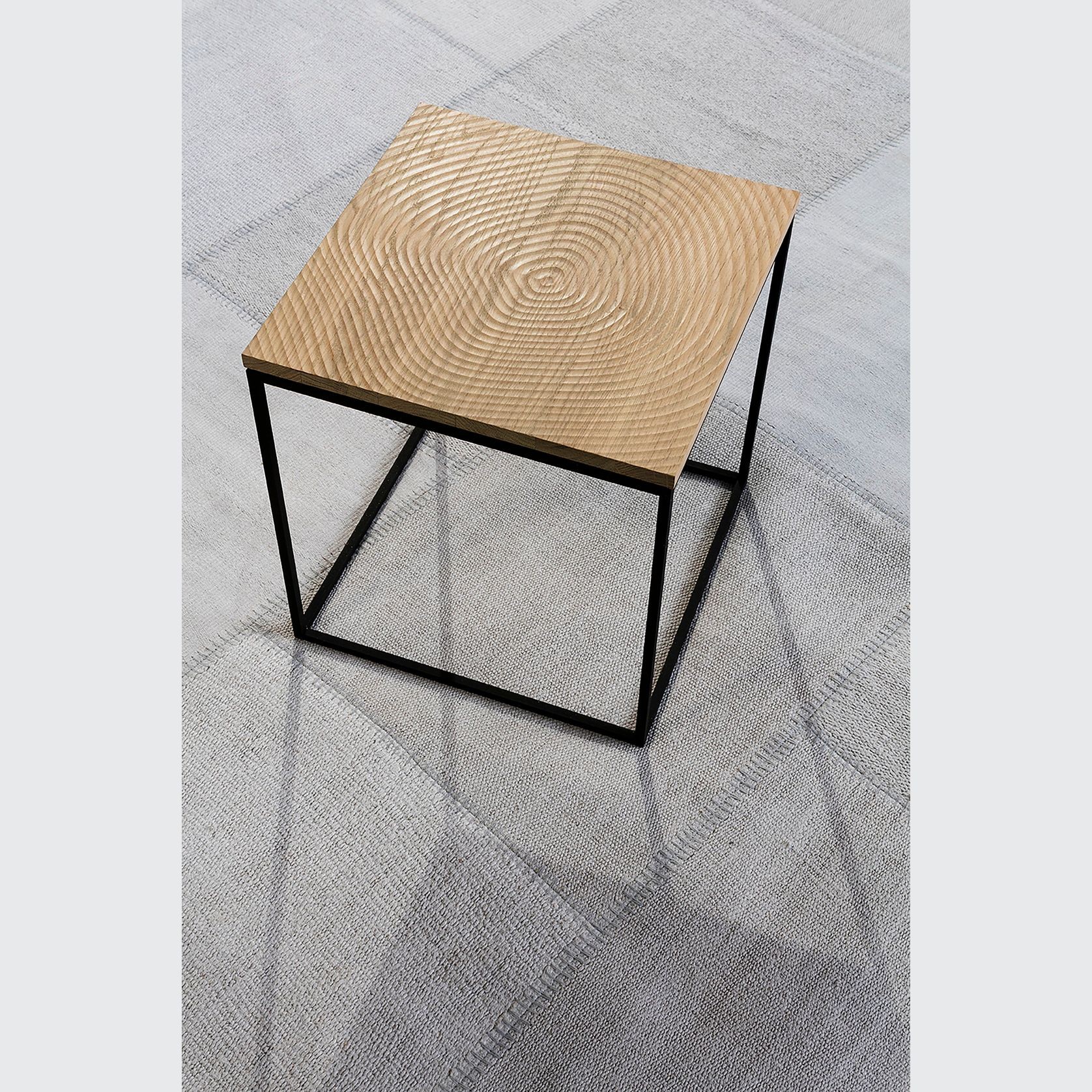 Log side table gallery detail image