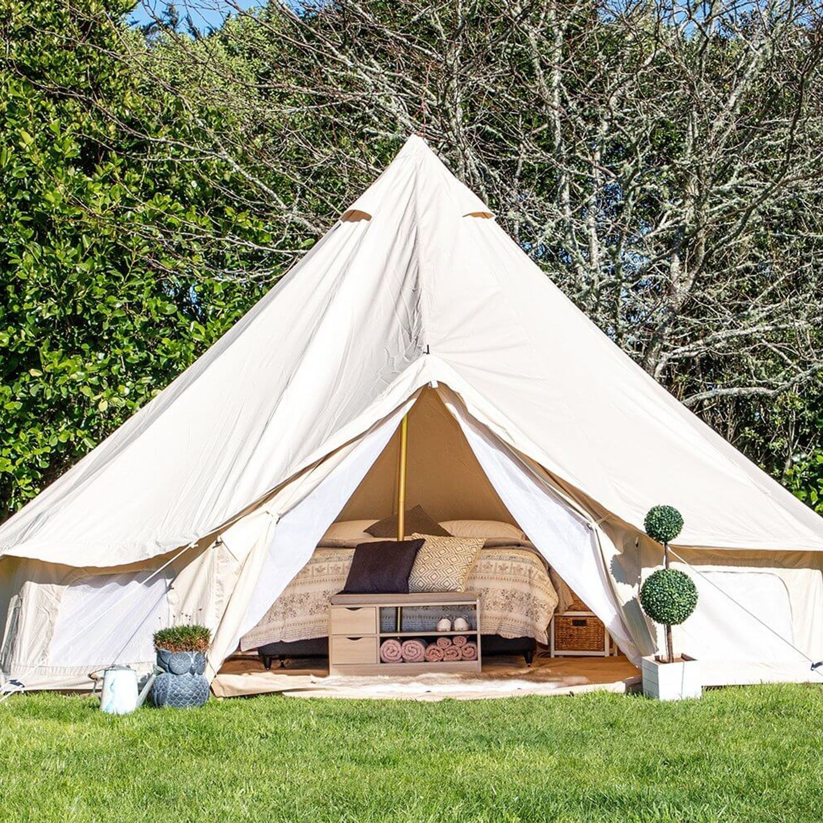Living Culture 4m Glamping Bell Tent gallery detail image