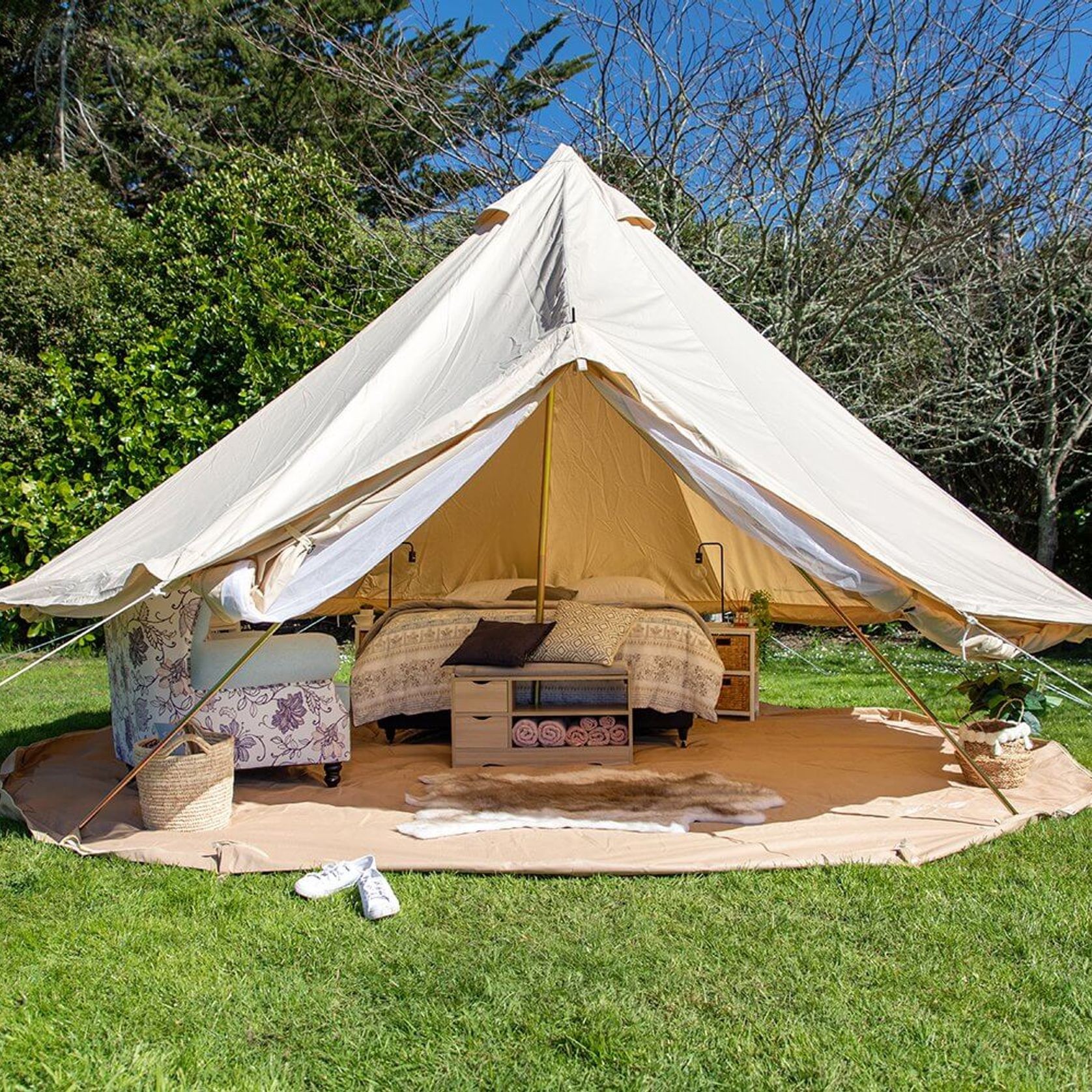 Living Culture 4m Glamping Bell Tent gallery detail image