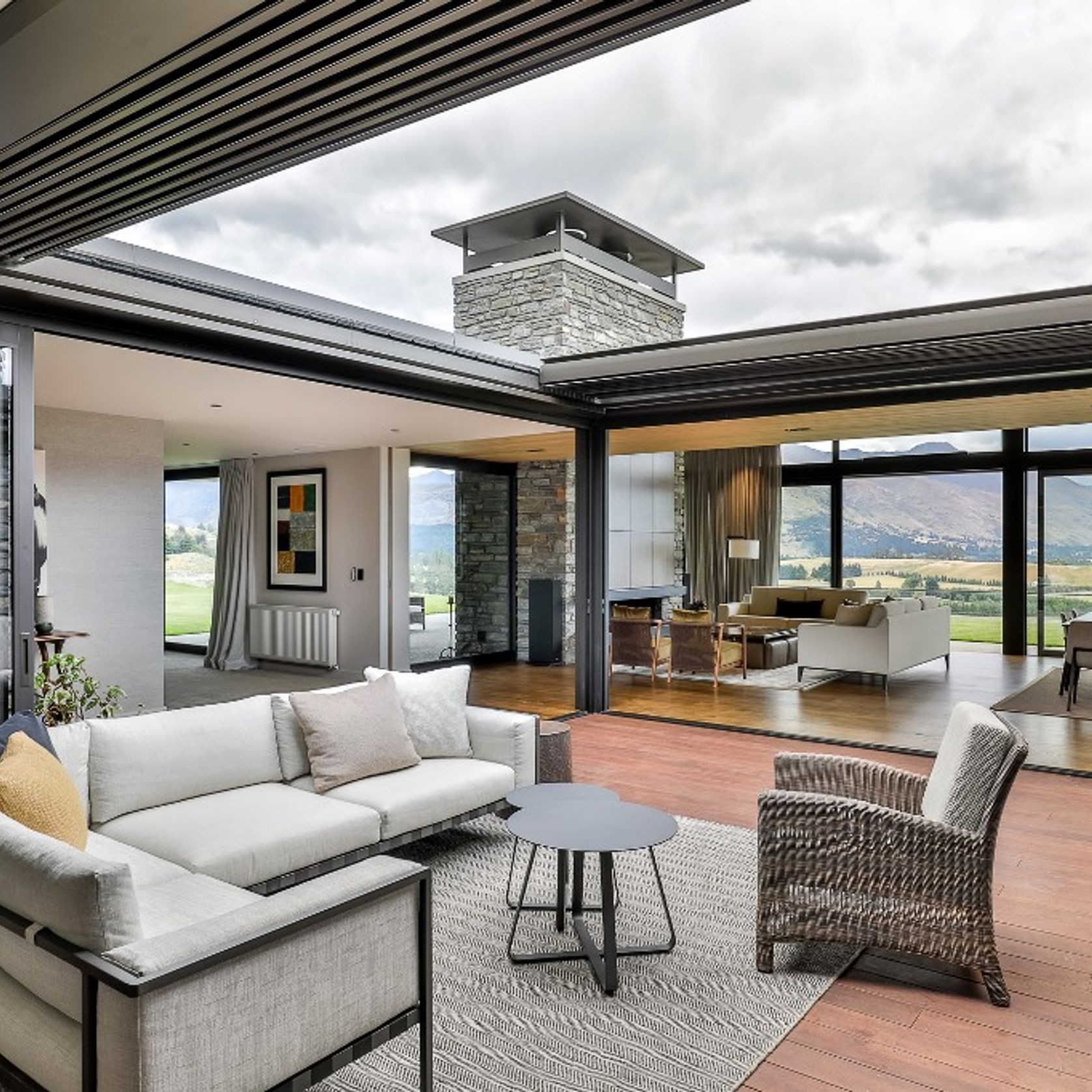 Louvretec Retractable Opening Roof gallery detail image