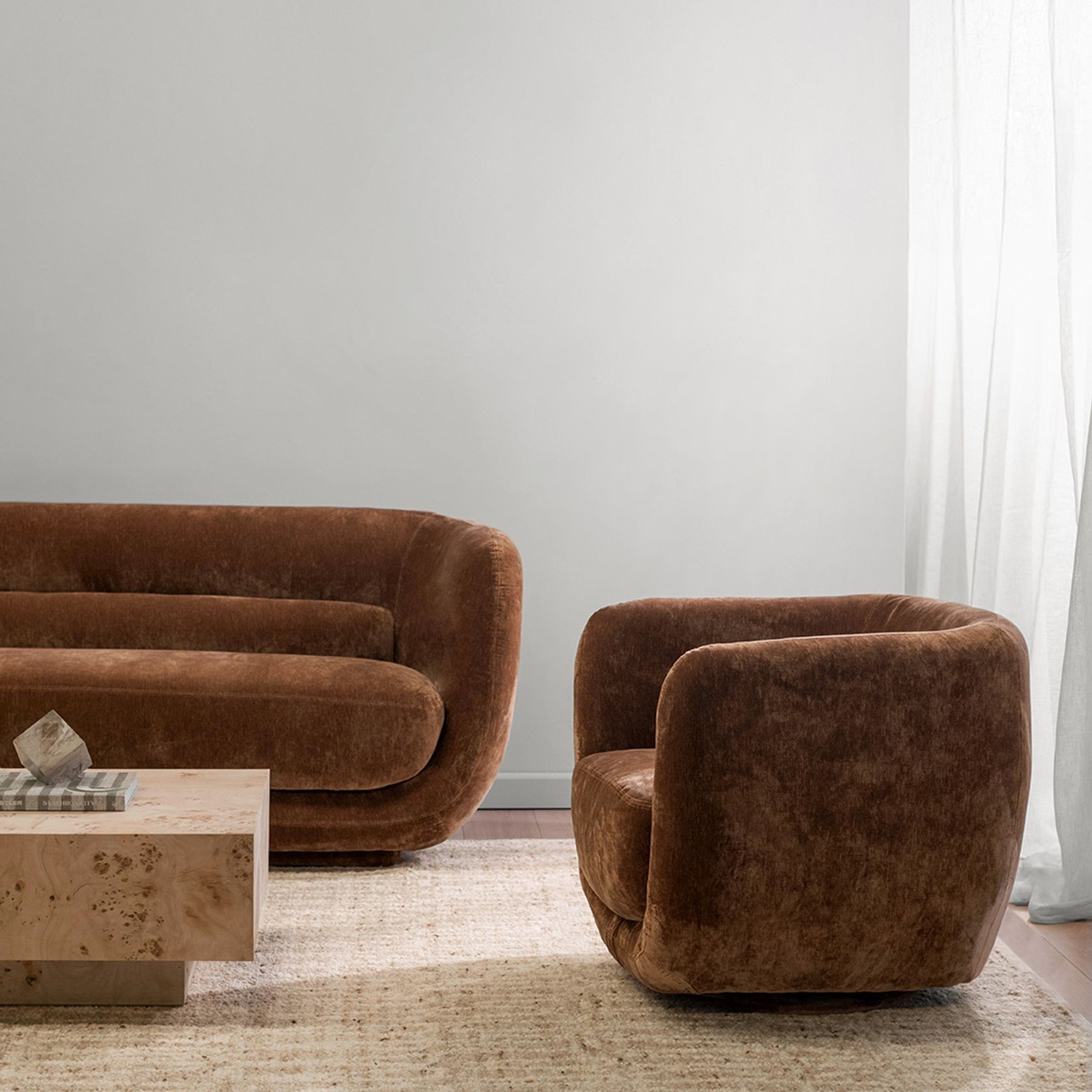 Luca Swivel Chair | Copper gallery detail image