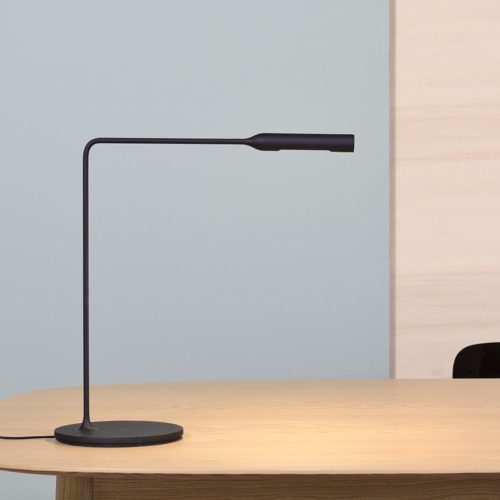 Flo Desk gallery detail image