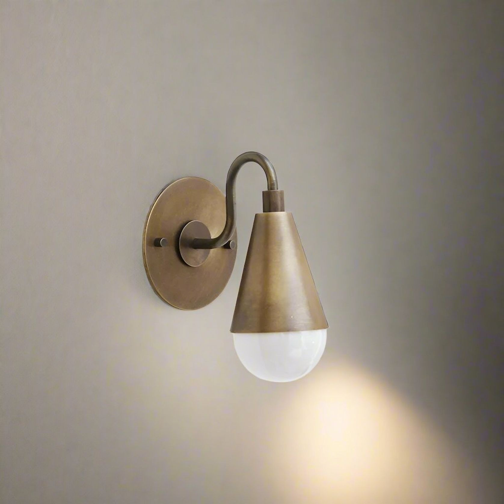 Lunn Wall Light gallery detail image