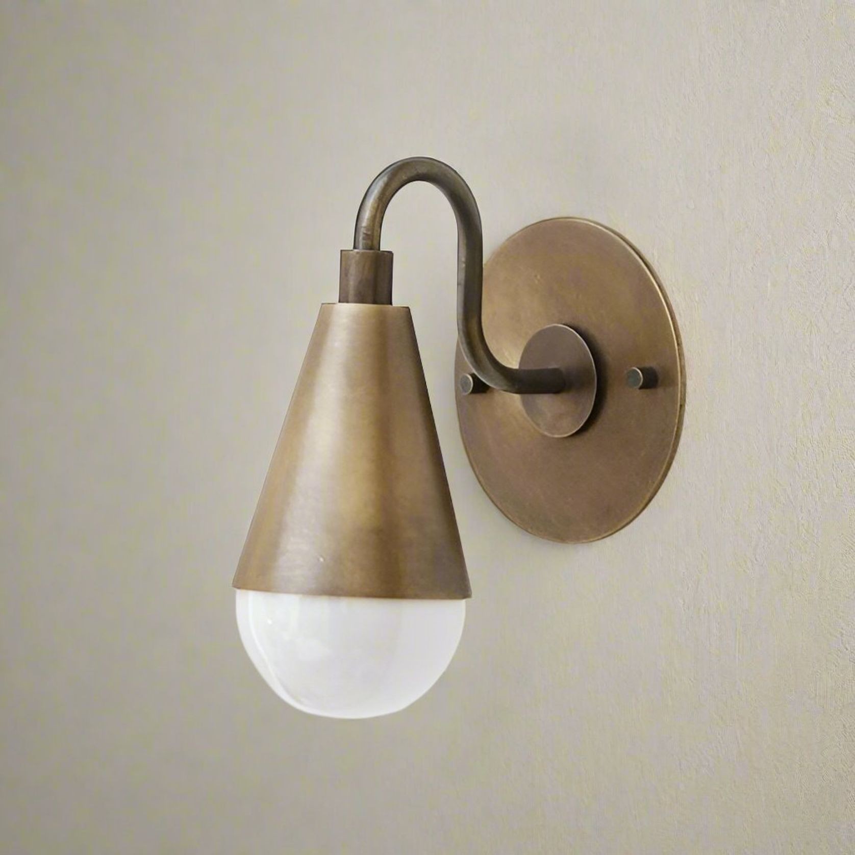 Lunn Wall Light gallery detail image