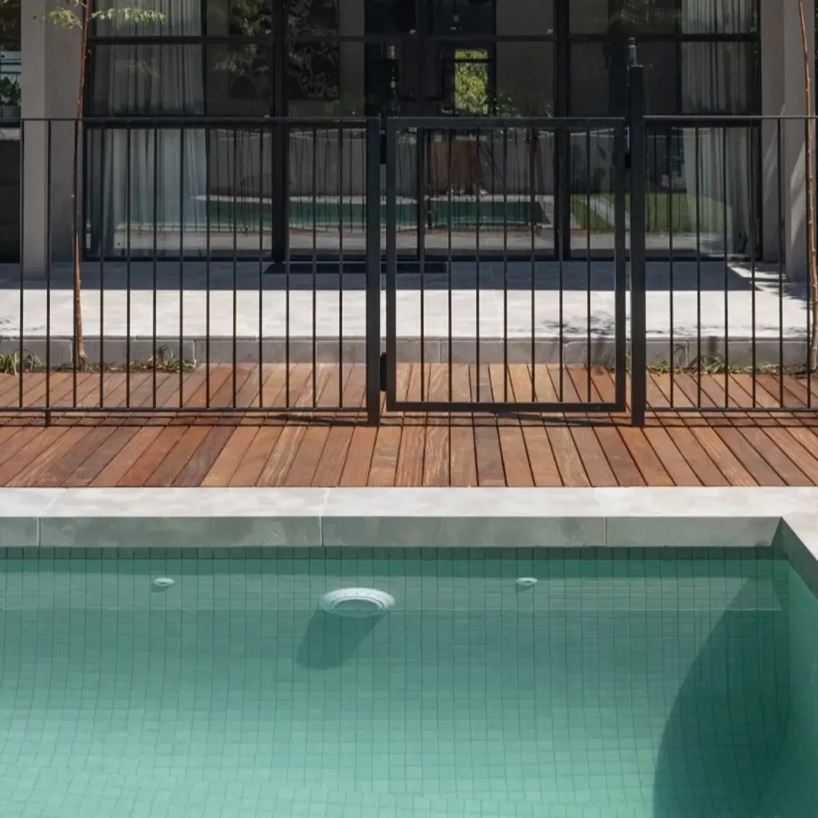 Maddison Tumbled Limestone Pool Coping gallery detail image