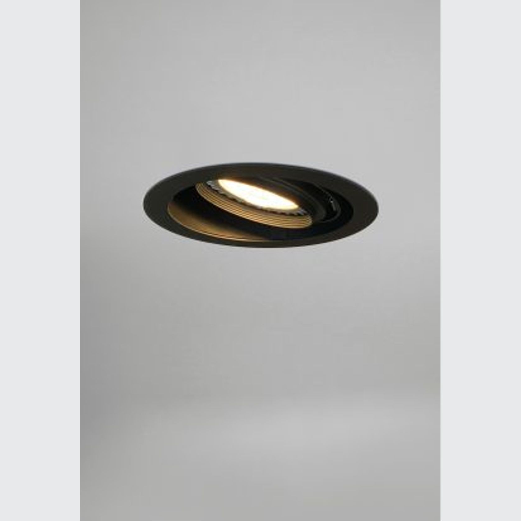 Mondo Round 111 COB Pro Downlight gallery detail image