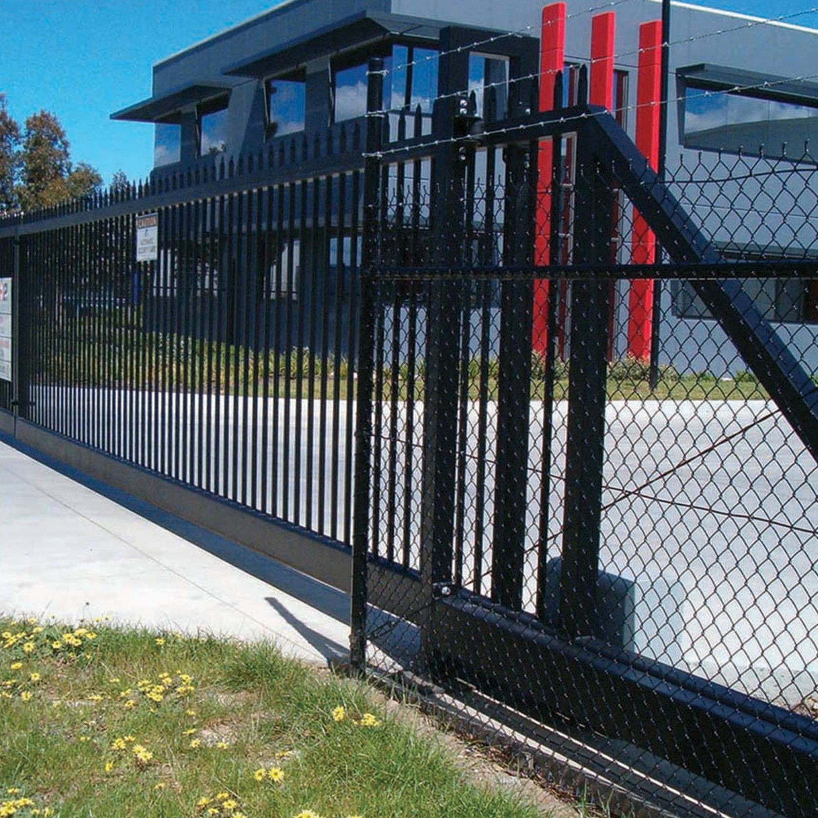 MTL - Track Sliding Gate gallery detail image