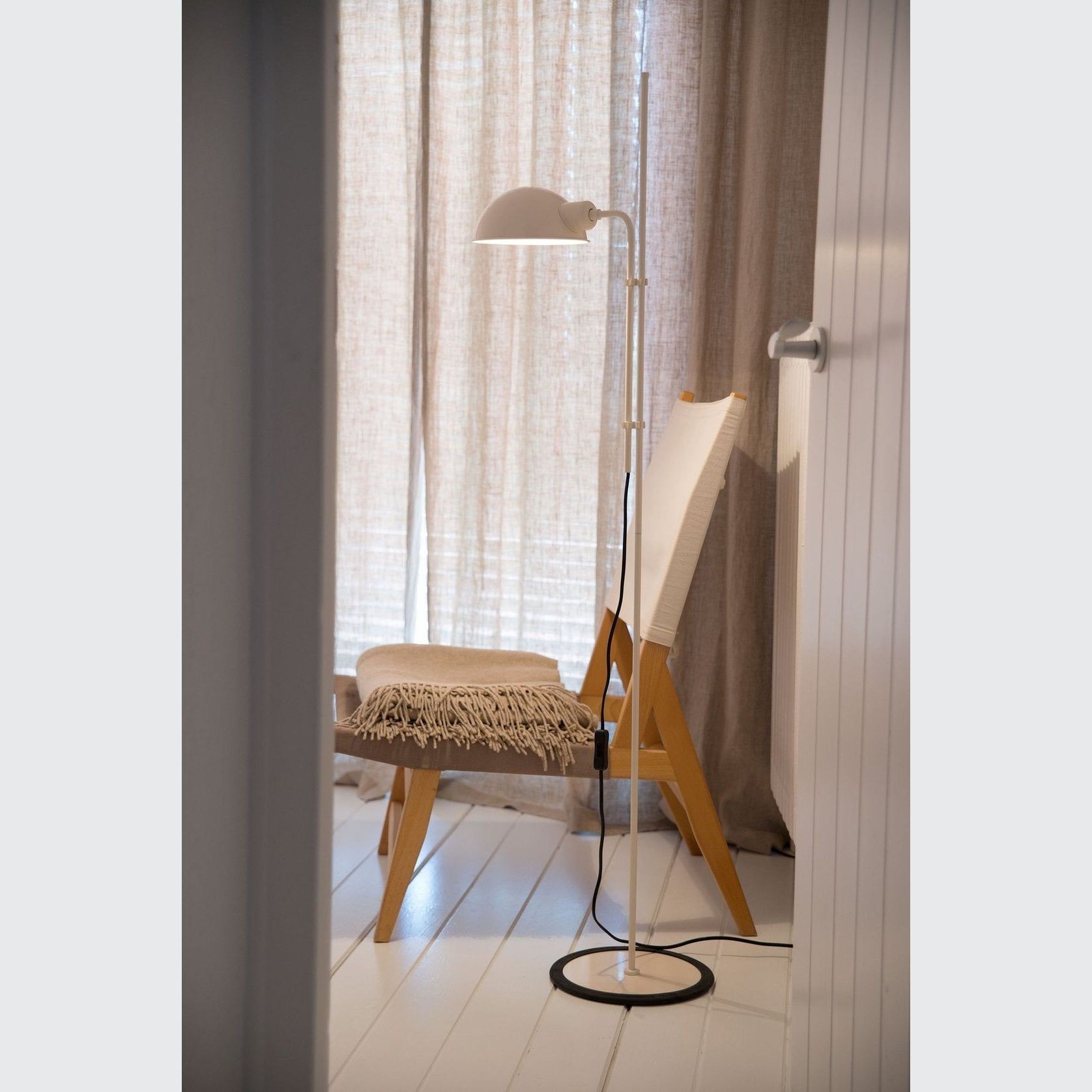 Funiculí Floor Lamp gallery detail image