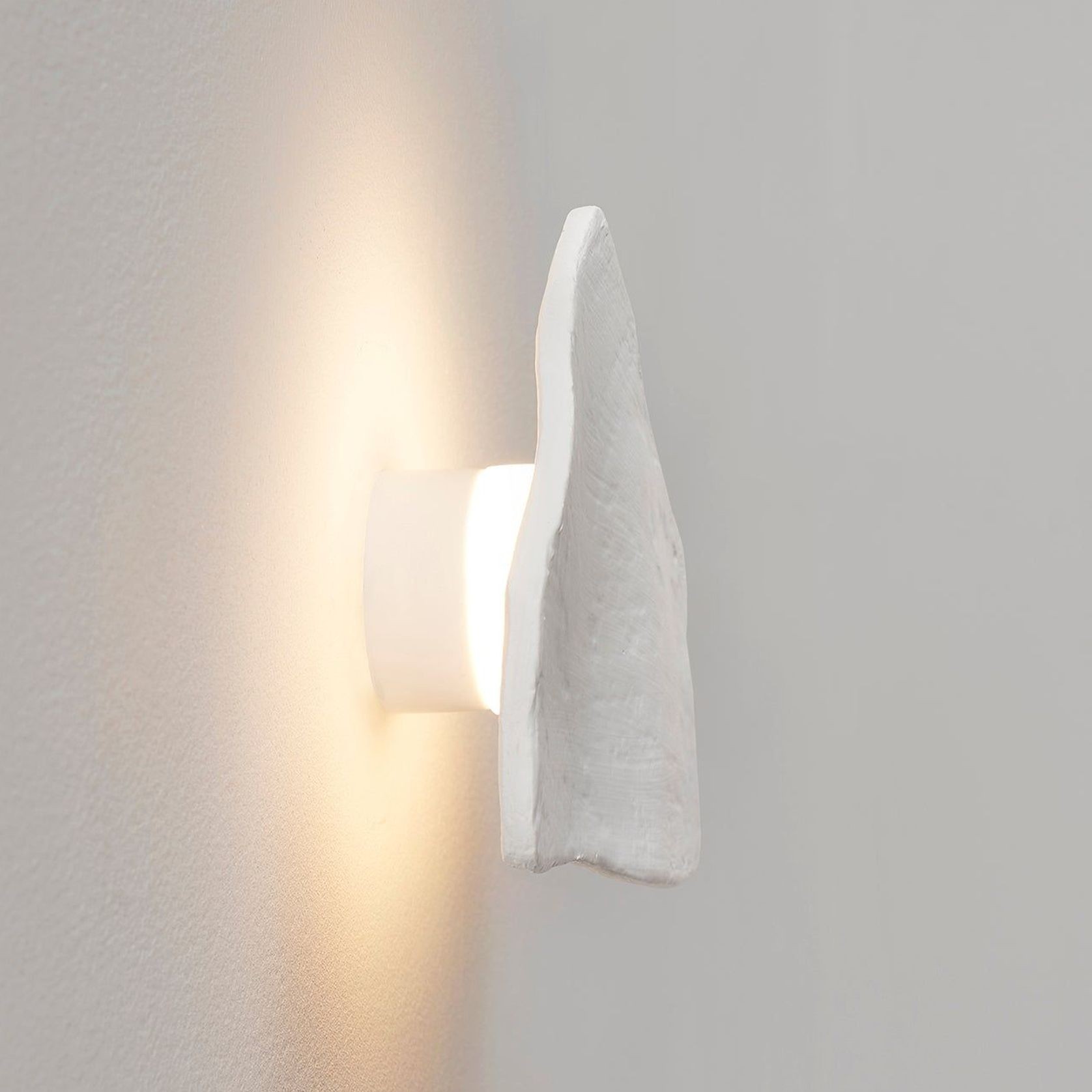Mateo Owan Wall Sconce gallery detail image