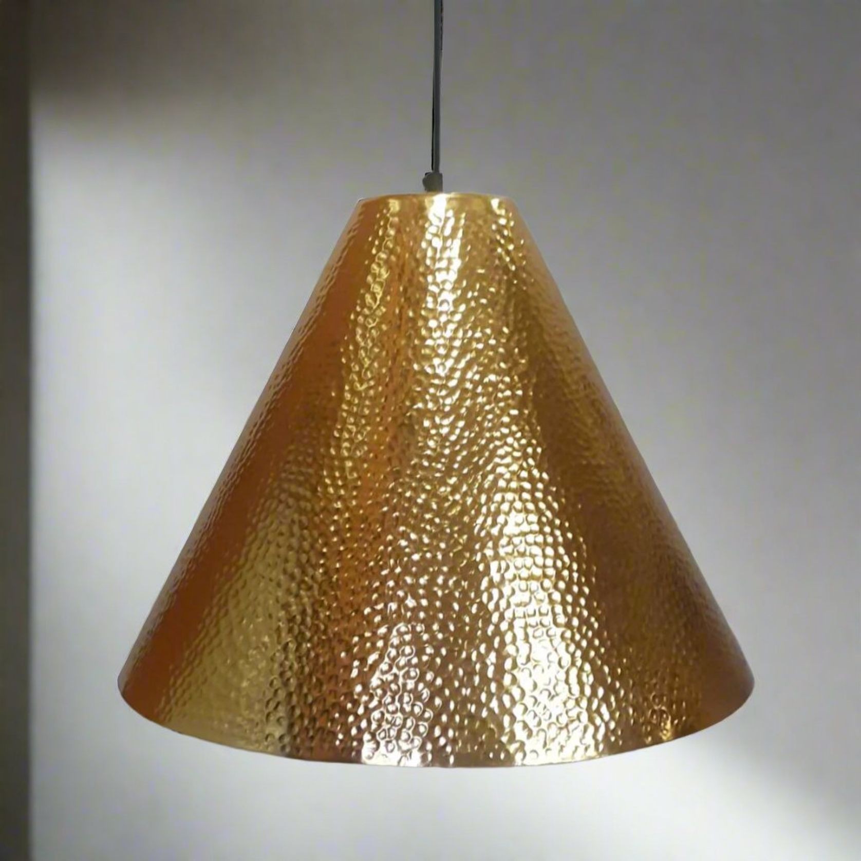 Miller Pendant gallery detail image