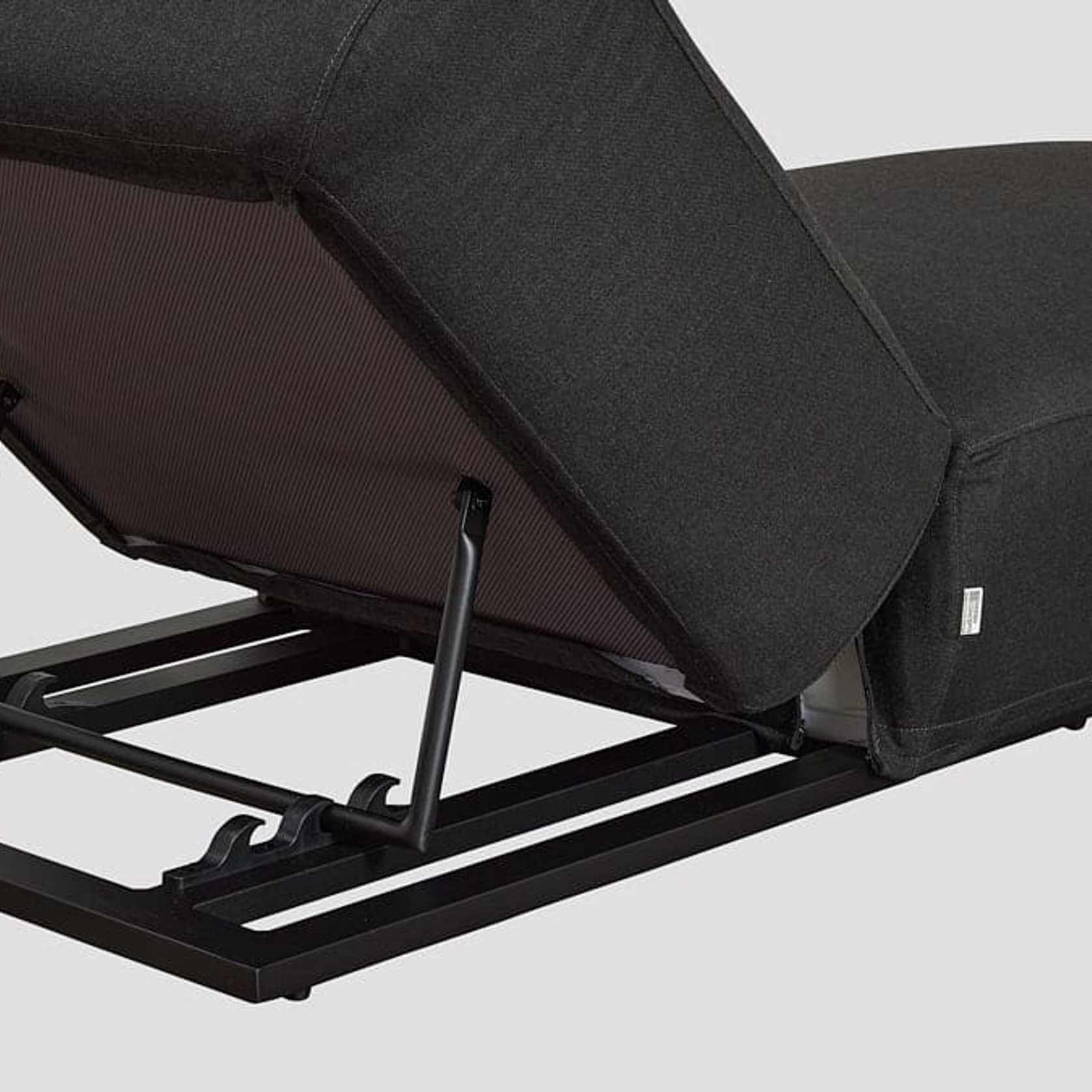 Muriwai Lounger gallery detail image