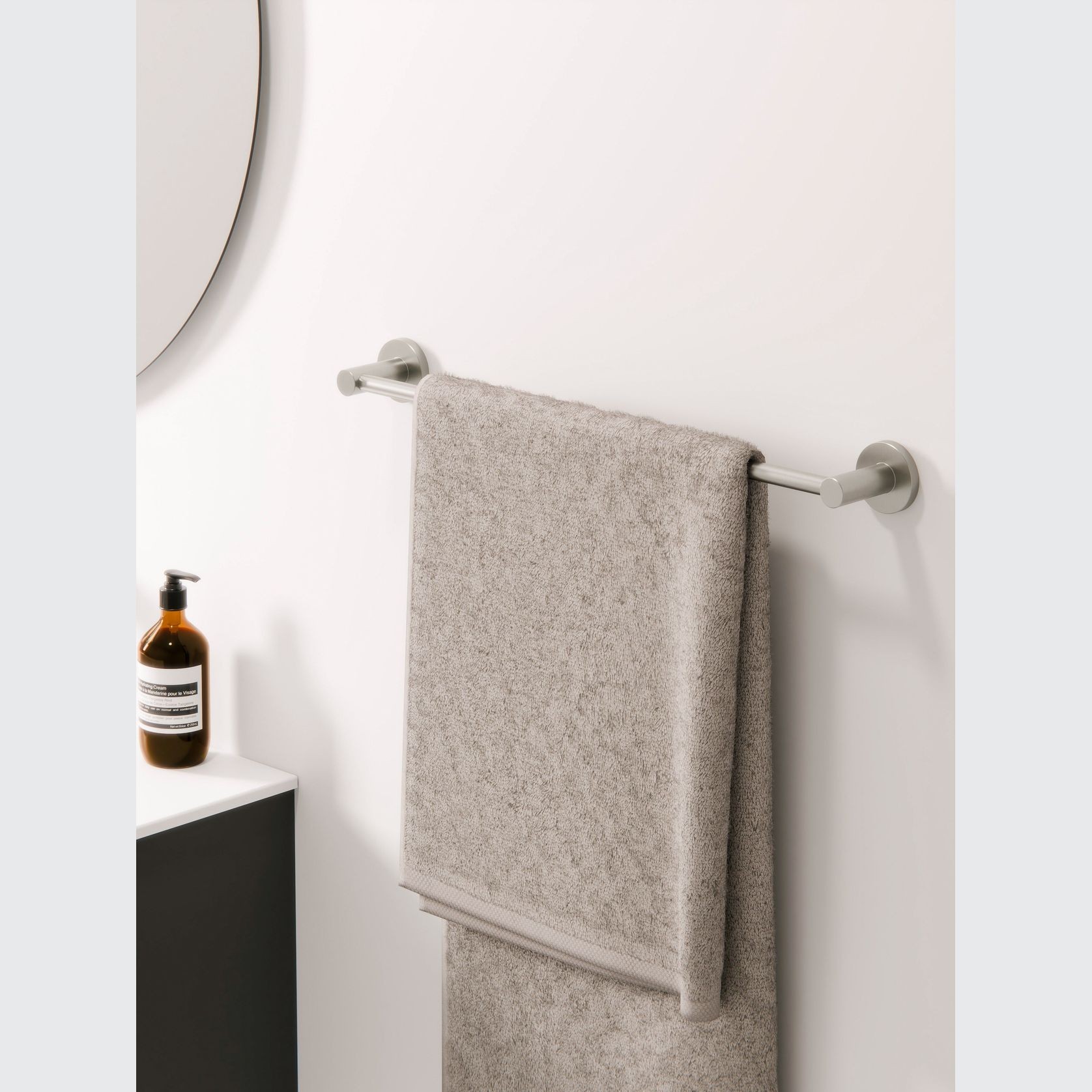 Nature Hand Towel Rail 600mm gallery detail image