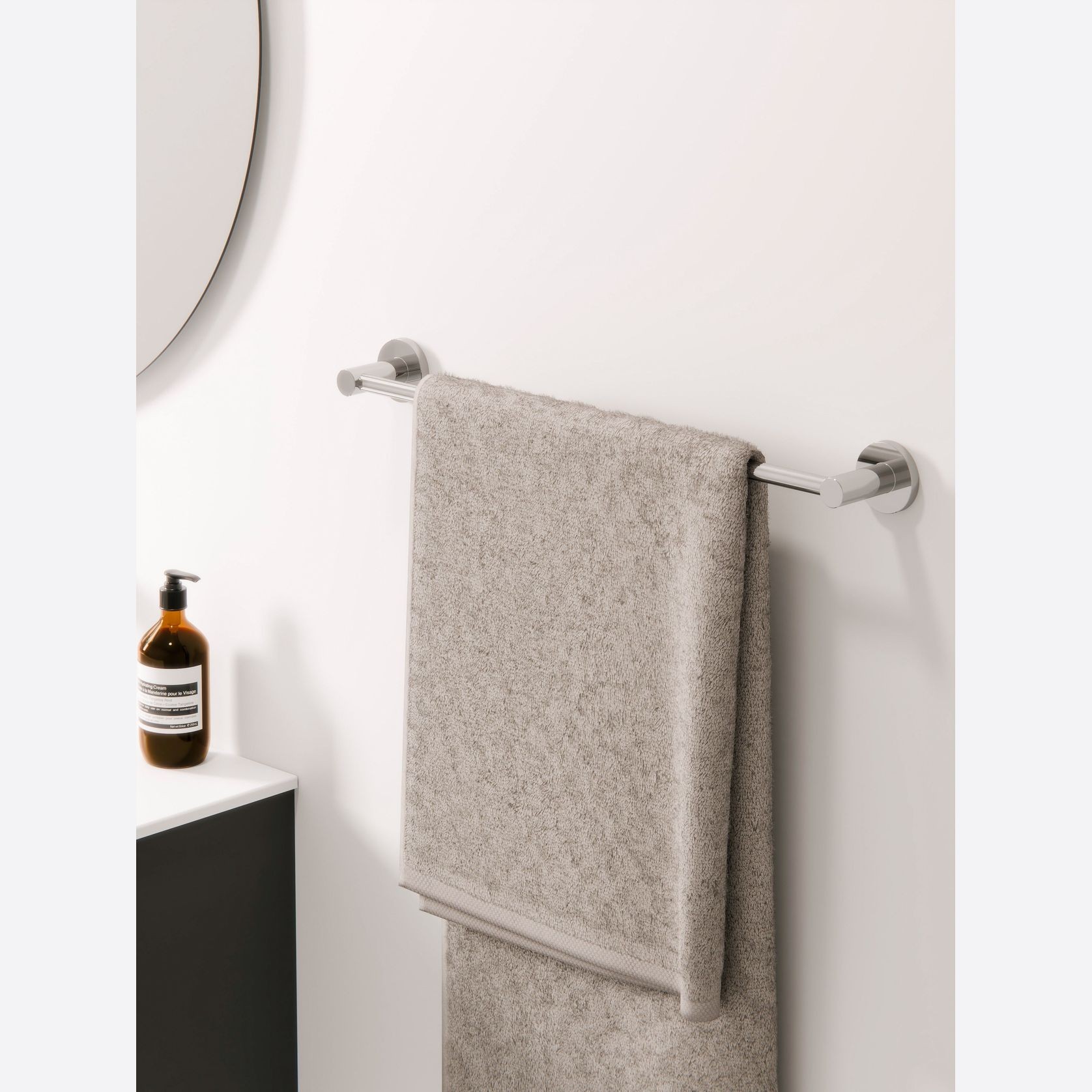 Nature Hand Towel Rail 600mm gallery detail image