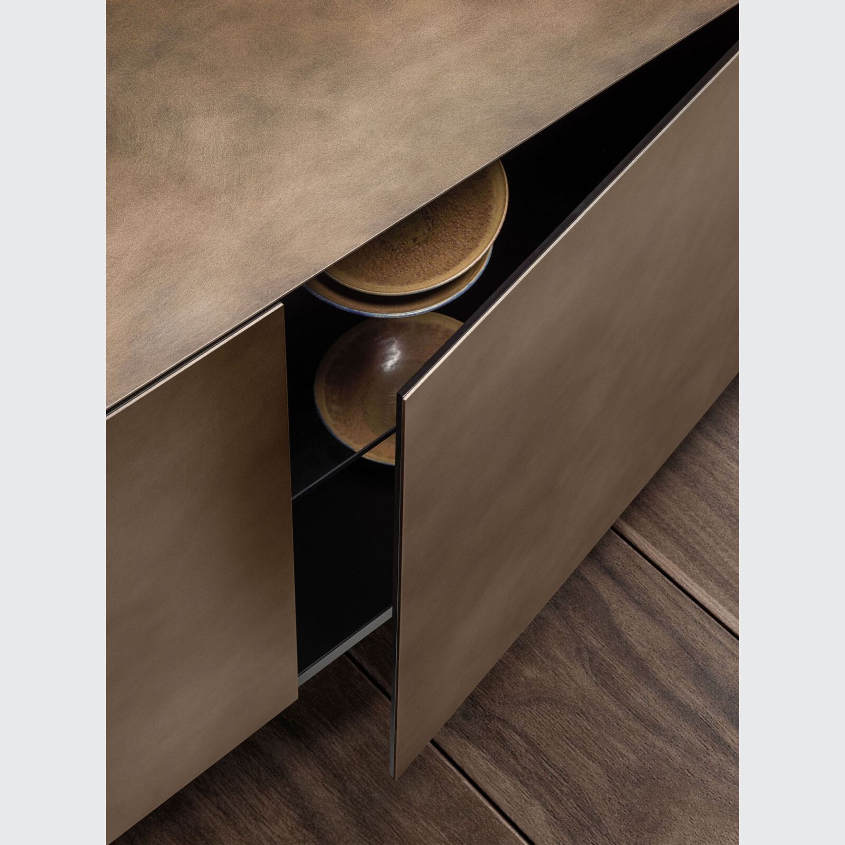 Nemesi Sideboard gallery detail image