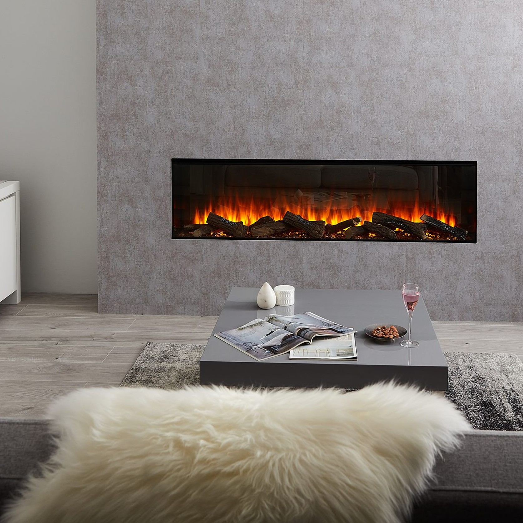 New Forest 1600 Electric Fireplace gallery detail image