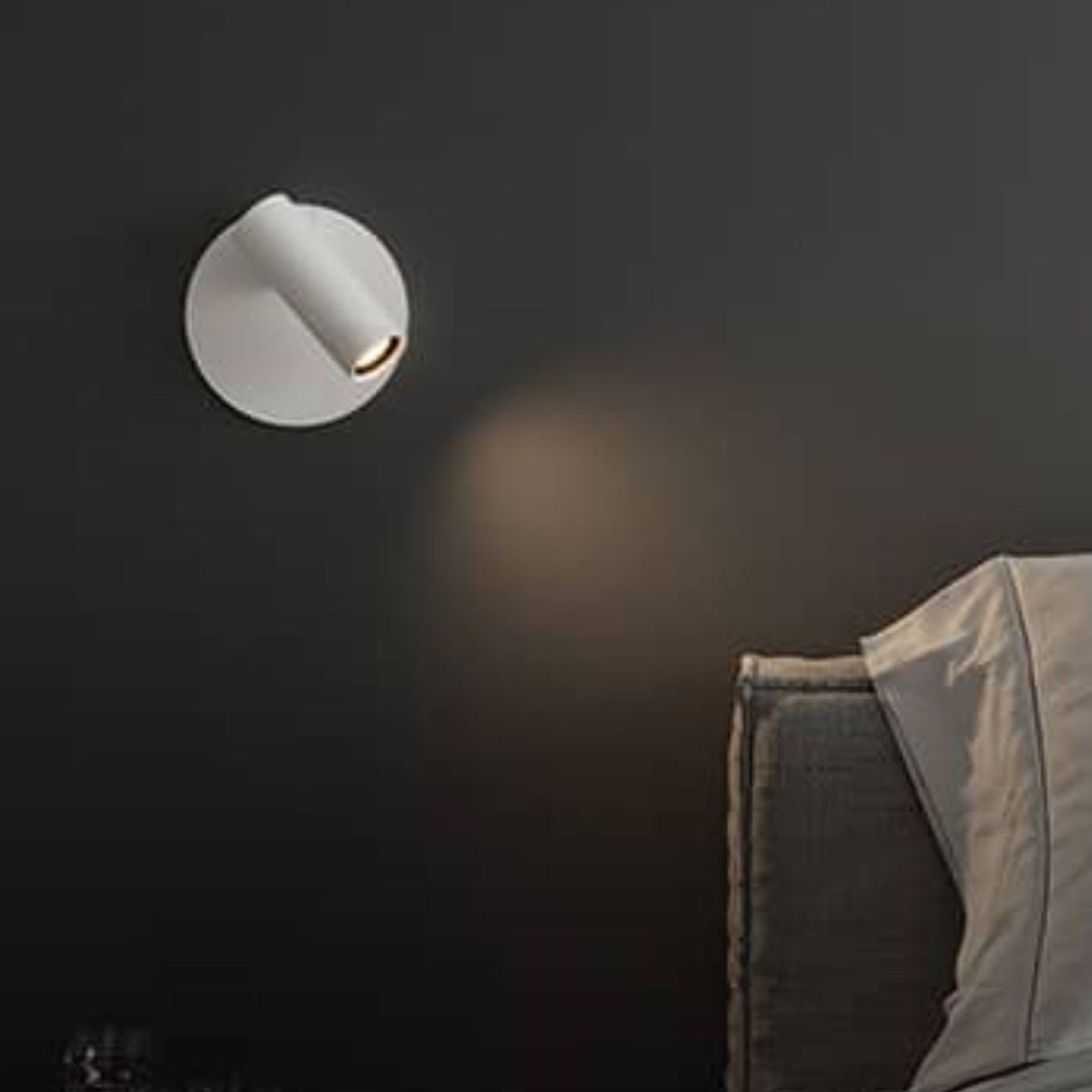 Otly In Round | Wall Light gallery detail image