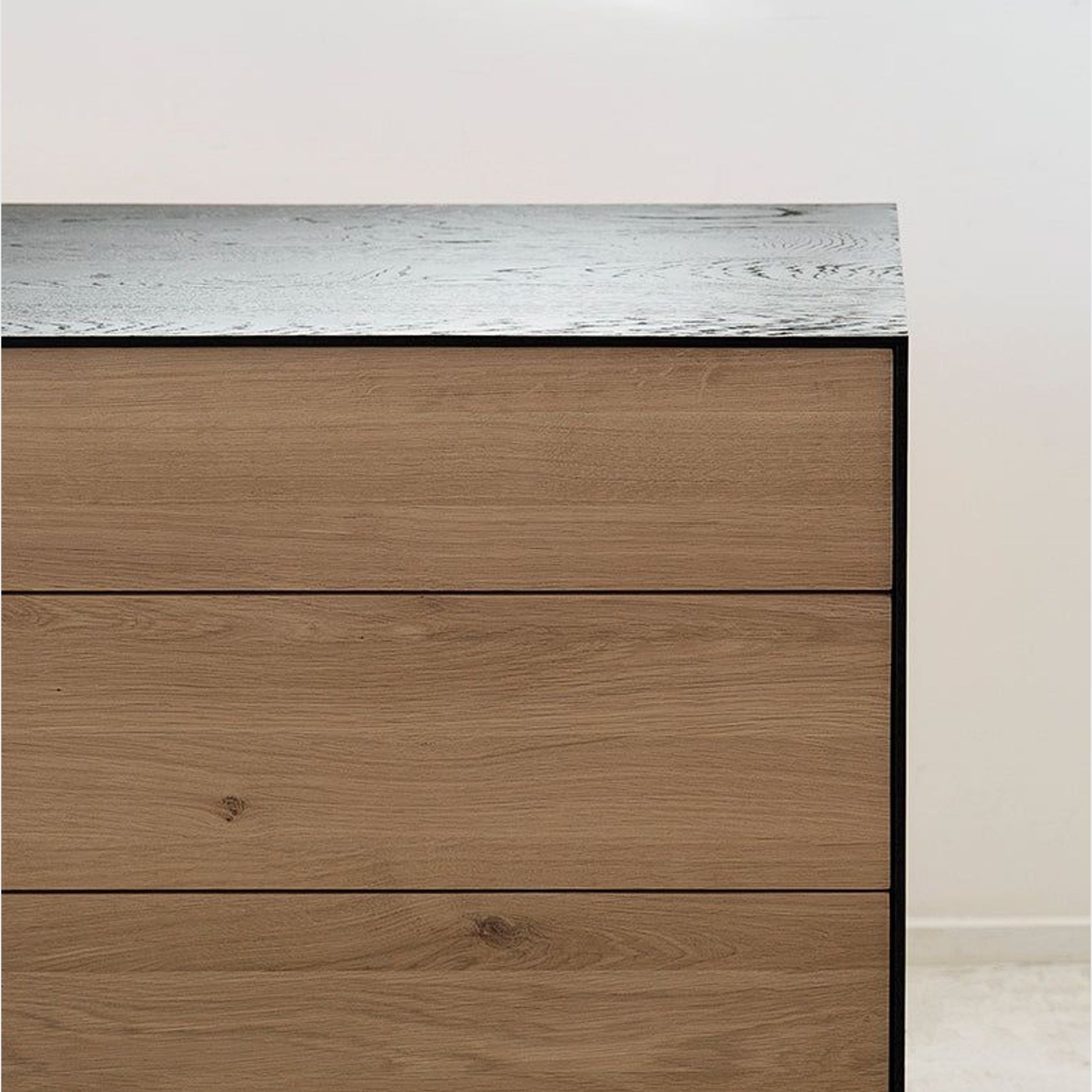 Ethnicraft / Oak Blackbird Sideboard gallery detail image