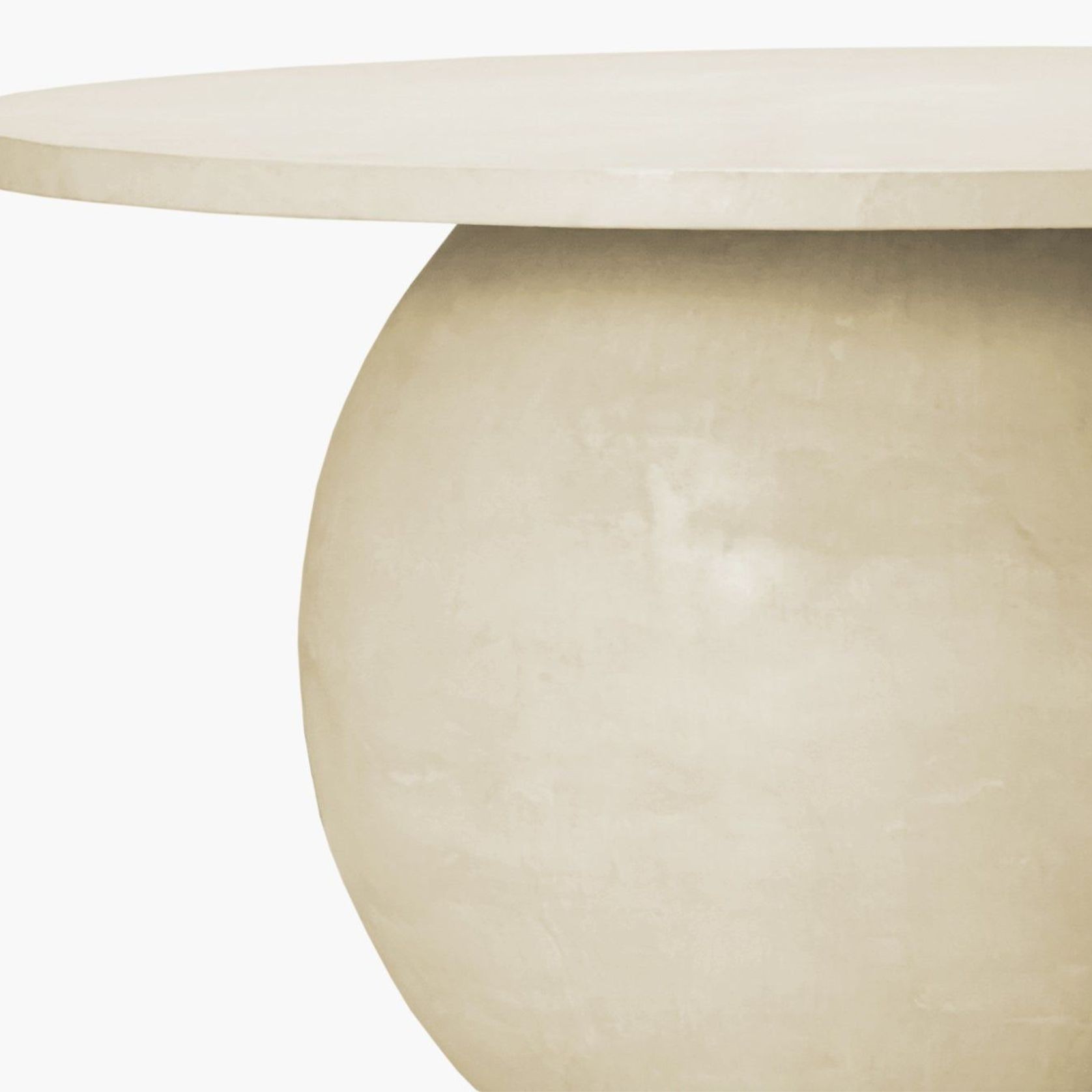 Olay Round Dining Table gallery detail image