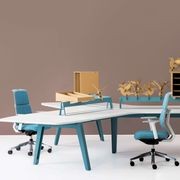 Optimis Pod 3 desking gallery detail image