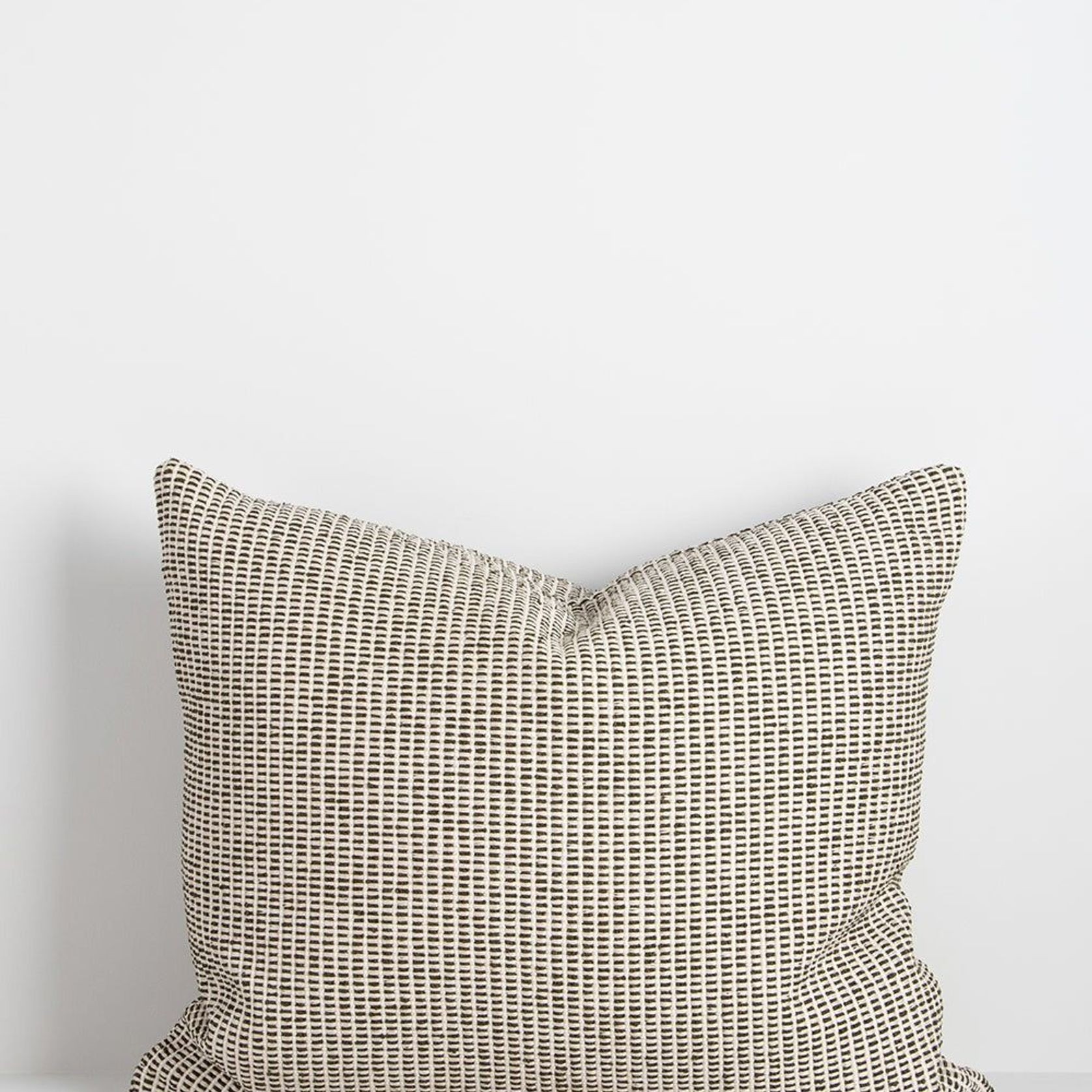 Baya Diver In & Outdoor Cushion - Mangrove | 45 x 55cm gallery detail image