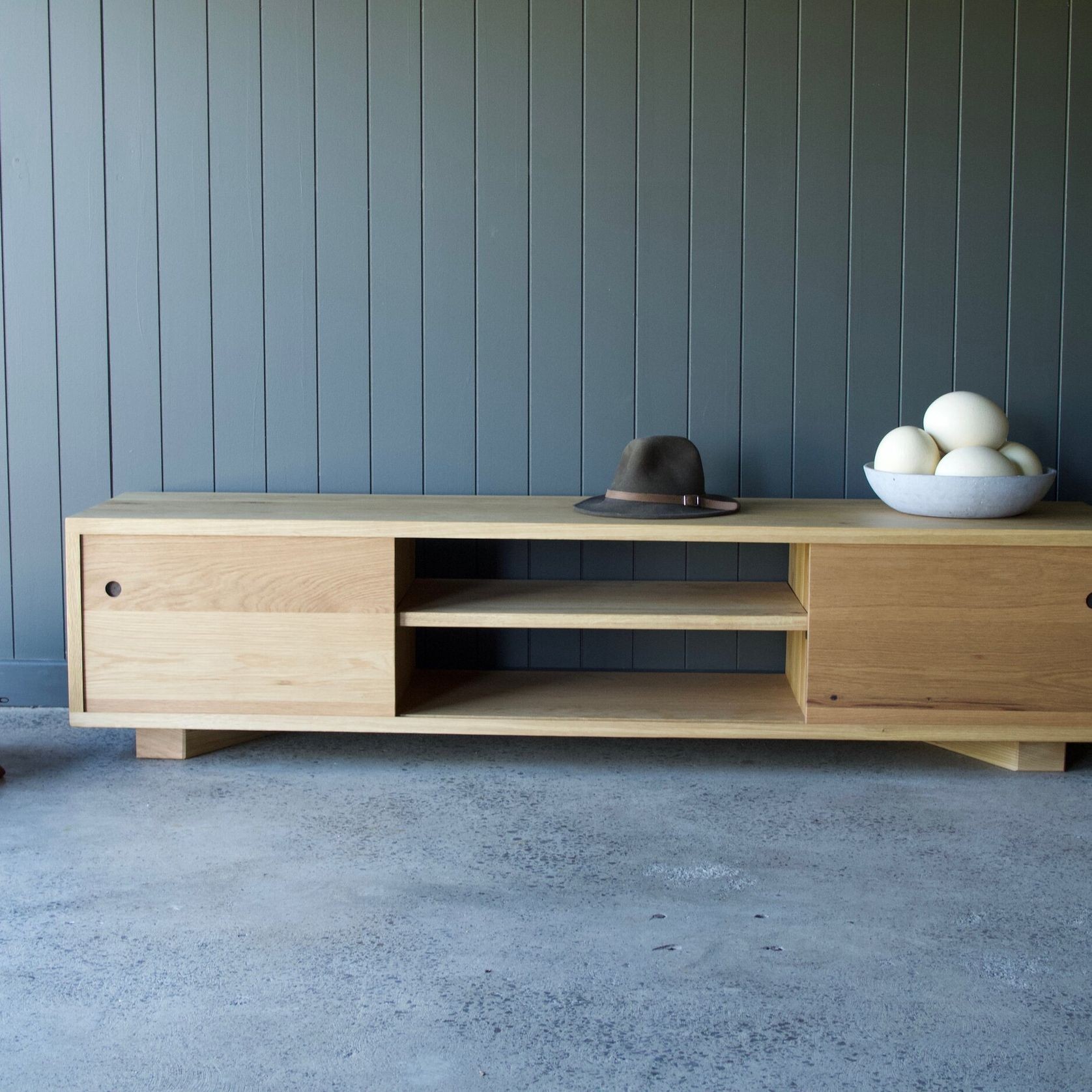 Butler Entertainment Unit gallery detail image